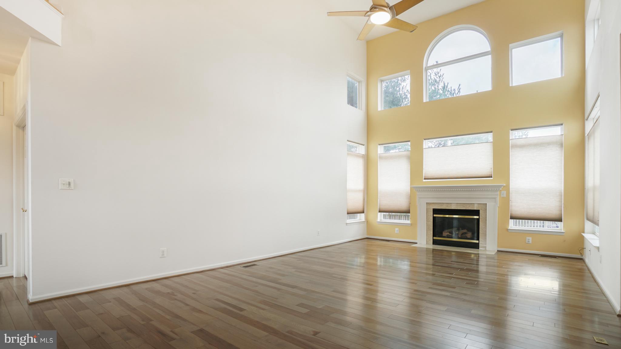 WOODLANDS OF FAIR LAKES - Residential