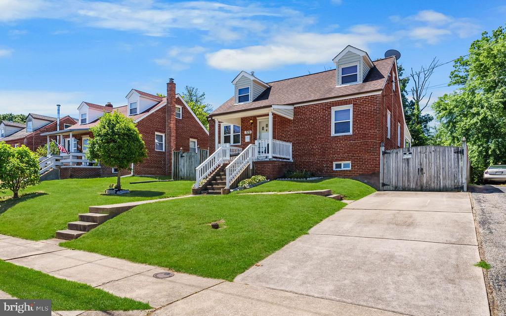 GLEN GARDENS - Residential