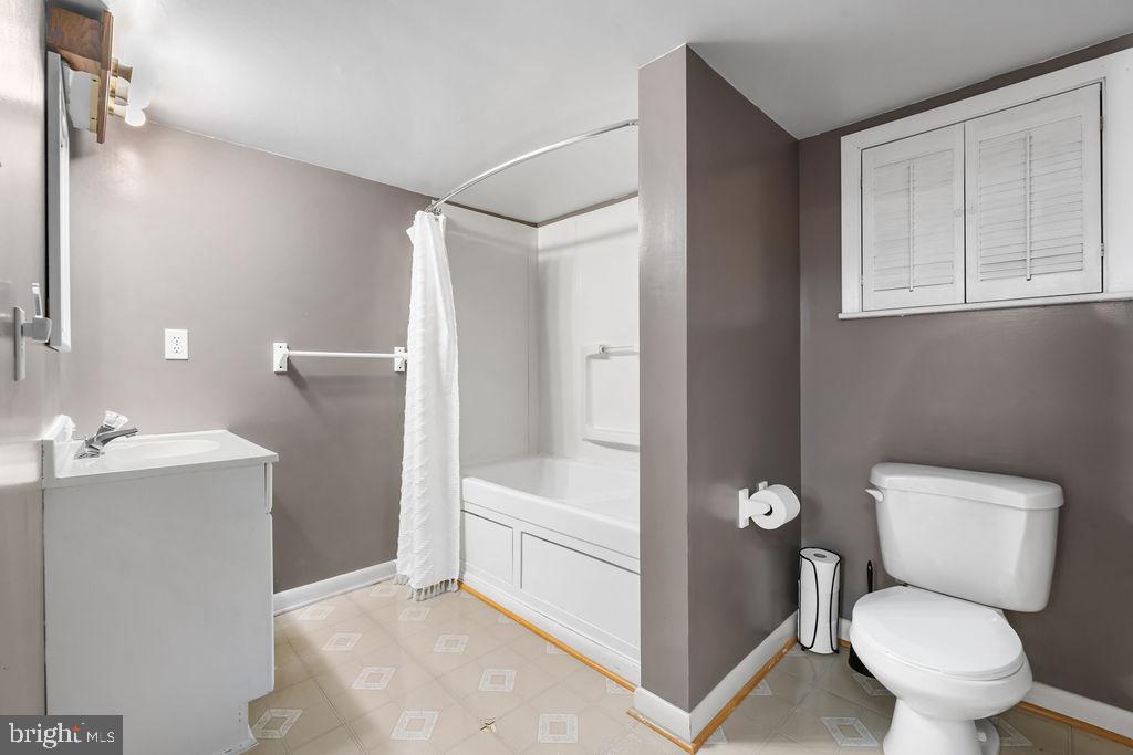 GLEN GARDENS - Residential