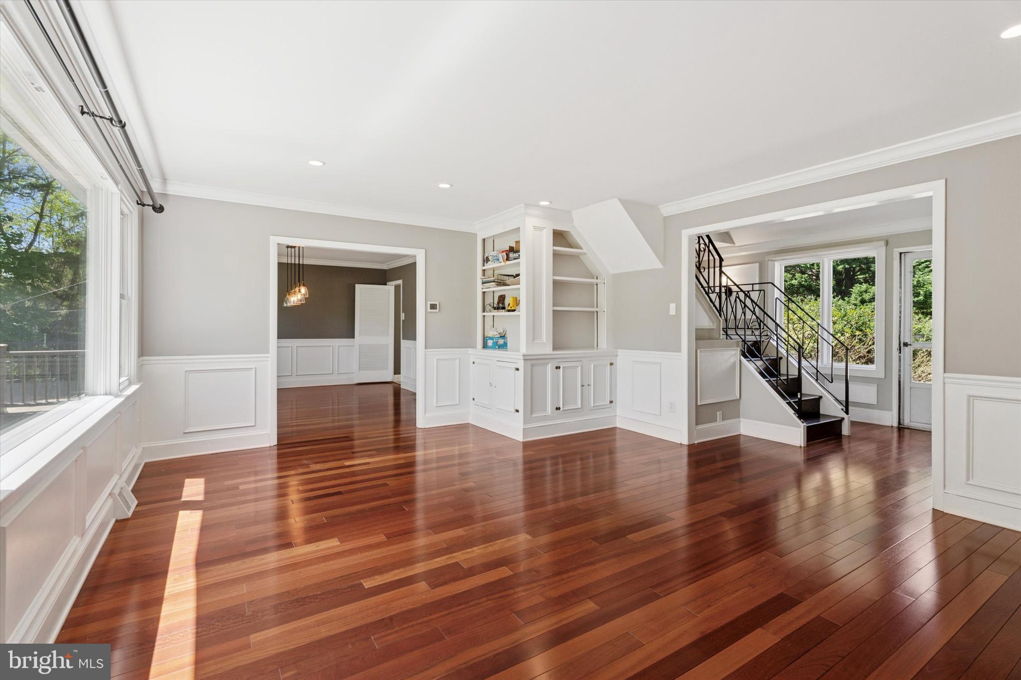 FRIENDSHIP HILLS - Residential Lease