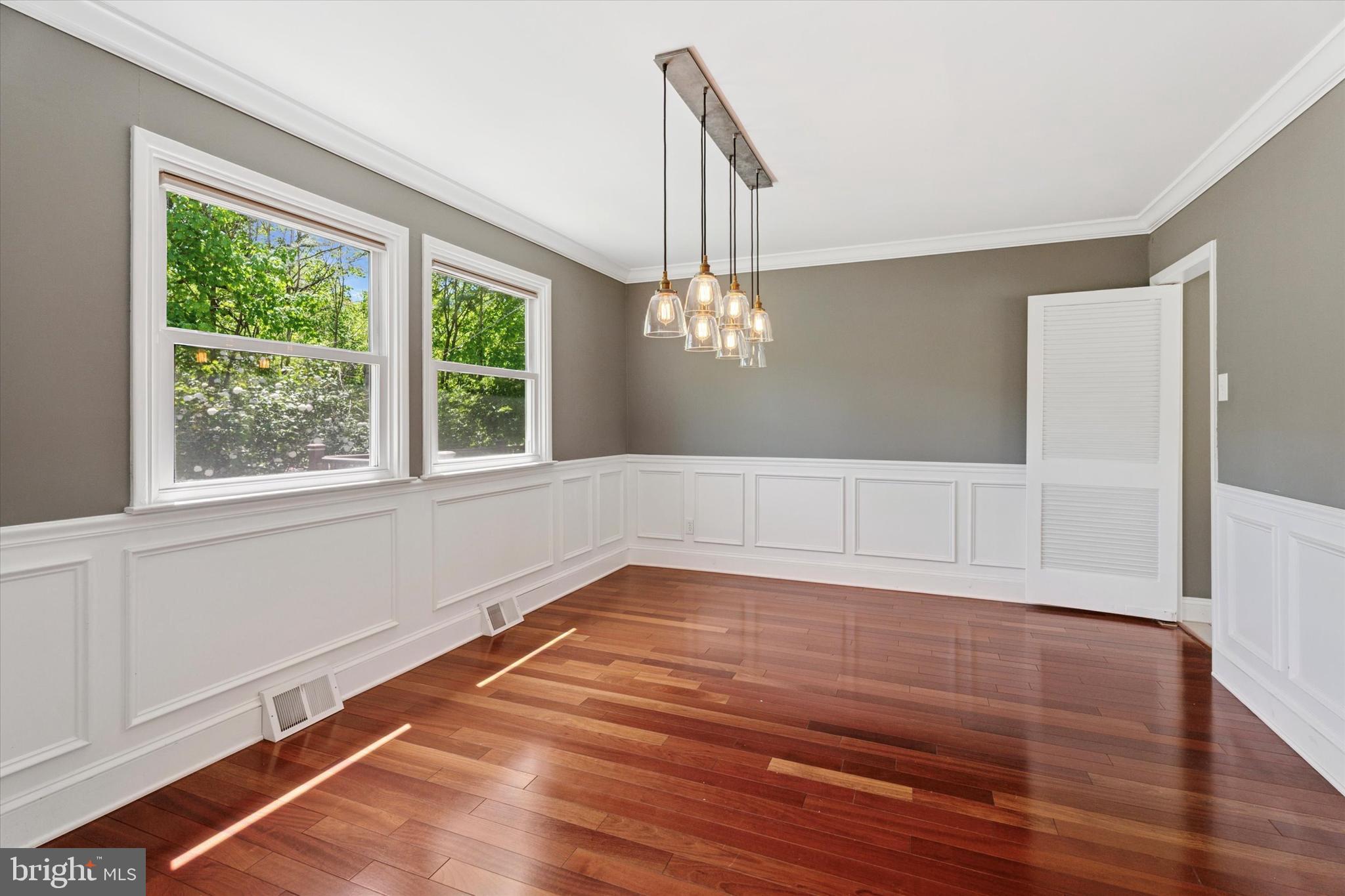 FRIENDSHIP HILLS - Residential Lease