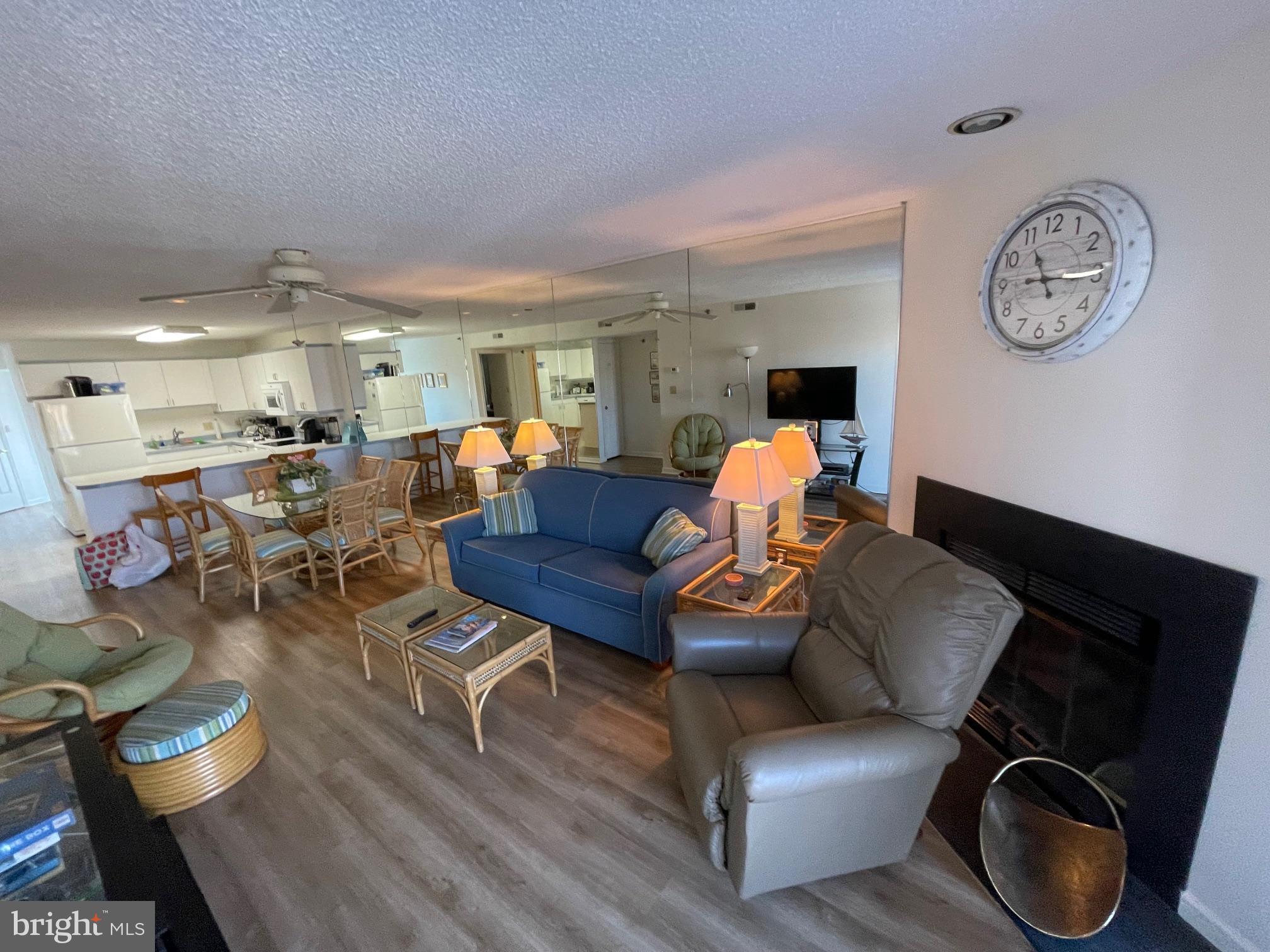 106 EDWARD TAYLOR DR 208 B