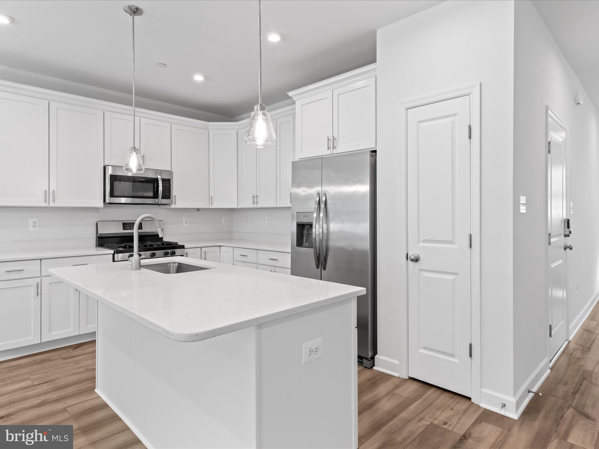 ST. MICHAELS POINTE - Residential