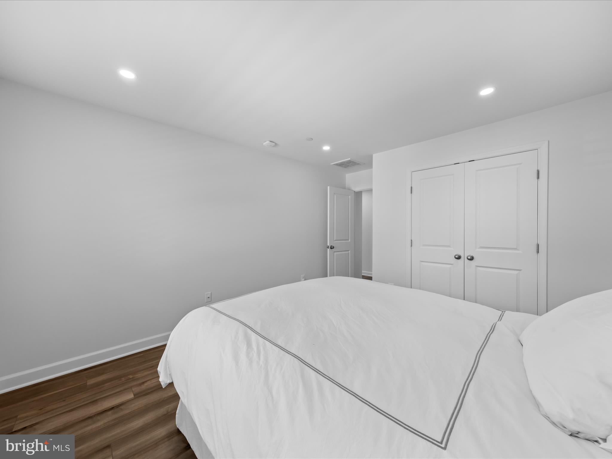 ST. MICHAELS POINTE - Residential