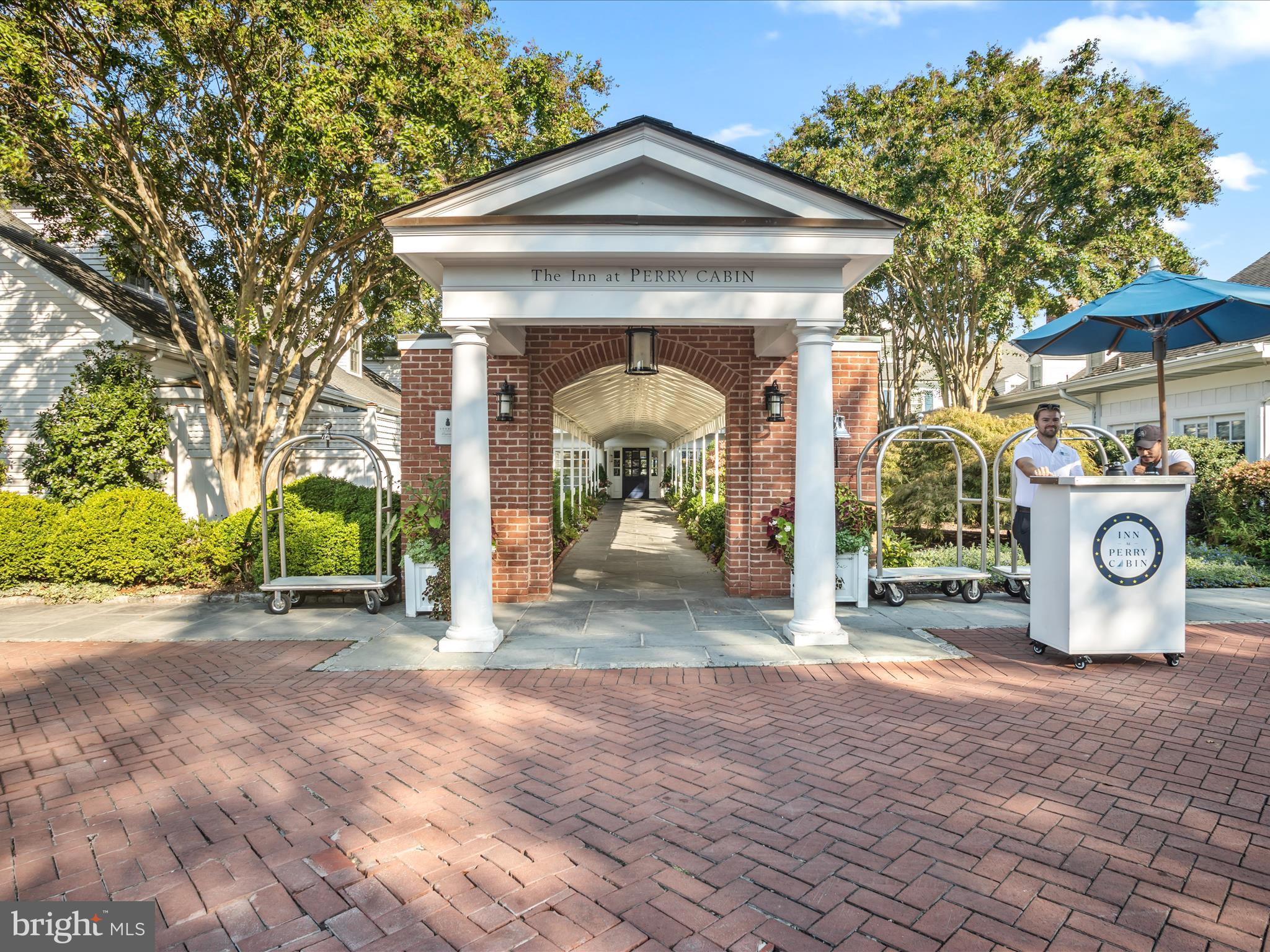 ST. MICHAELS POINTE - Residential