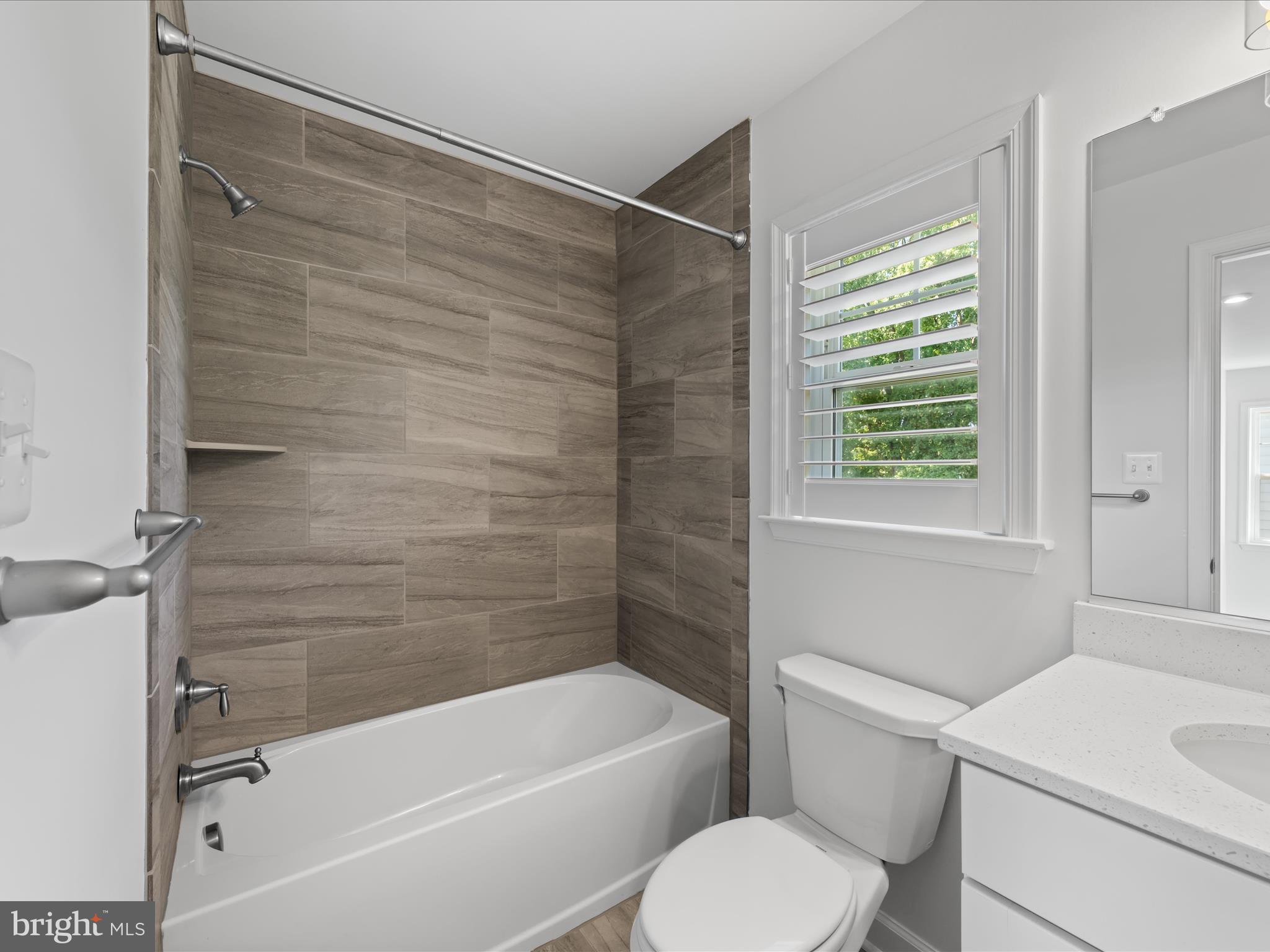 ST. MICHAELS POINTE - Residential