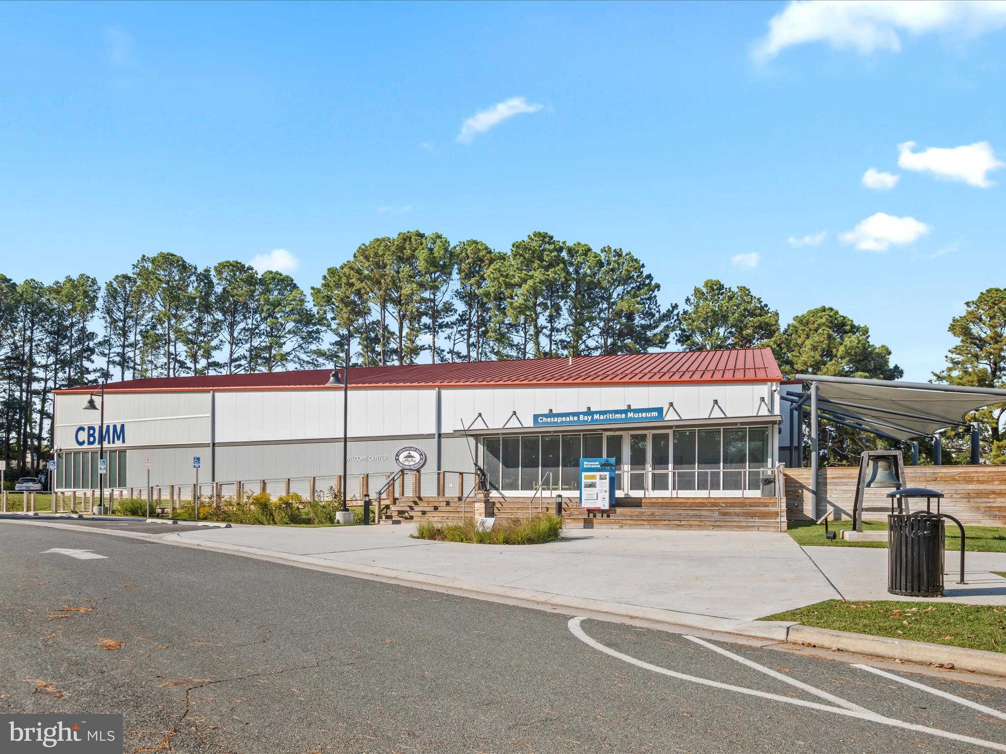 ST. MICHAELS POINTE - Residential