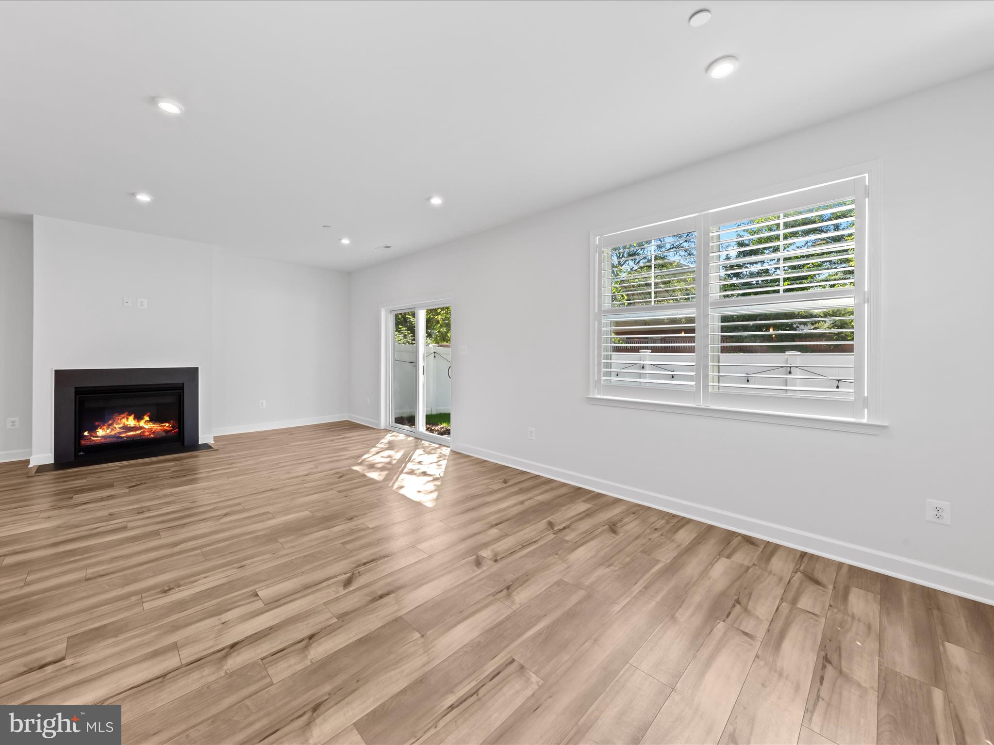 ST. MICHAELS POINTE - Residential