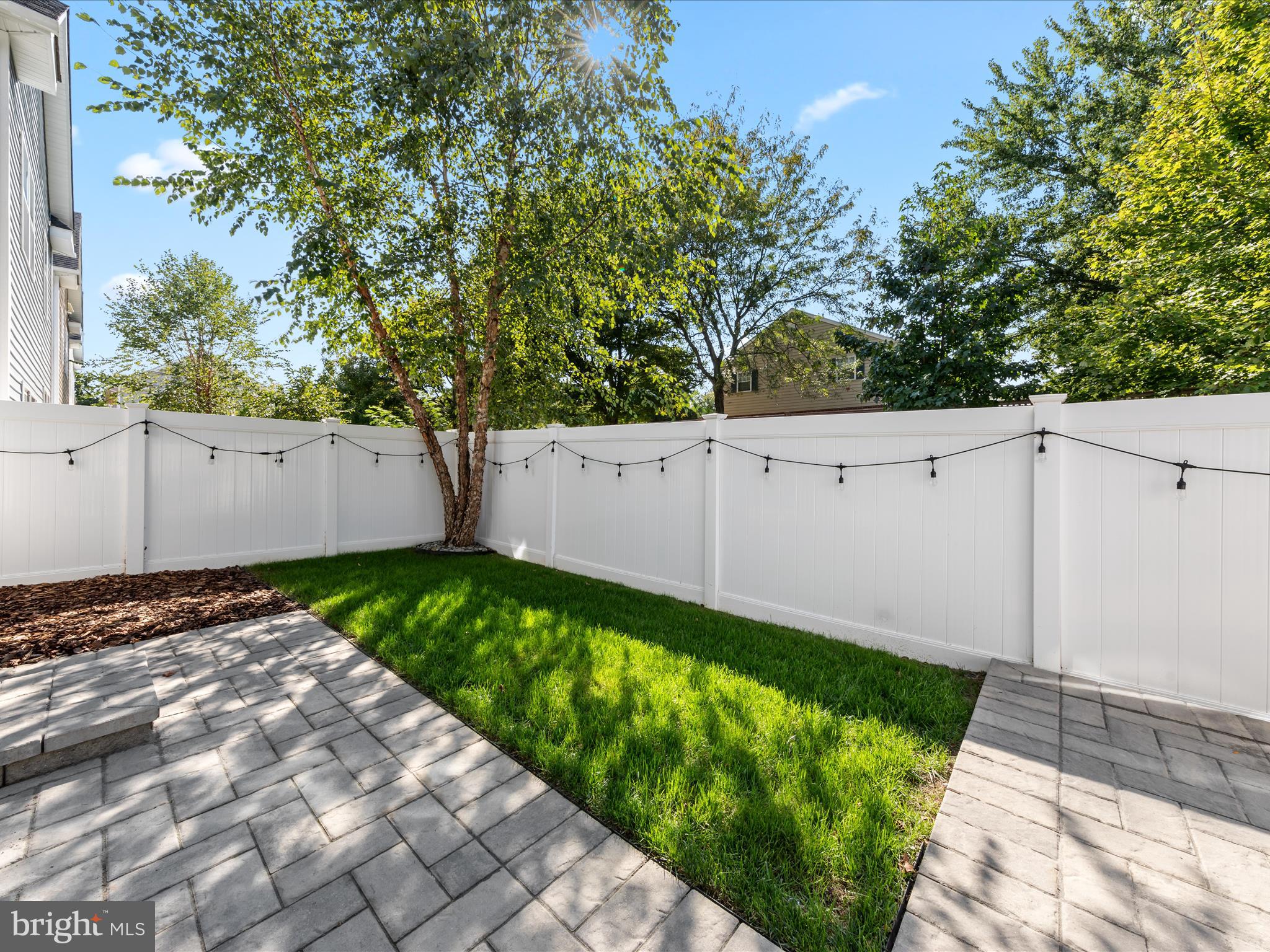 ST. MICHAELS POINTE - Residential