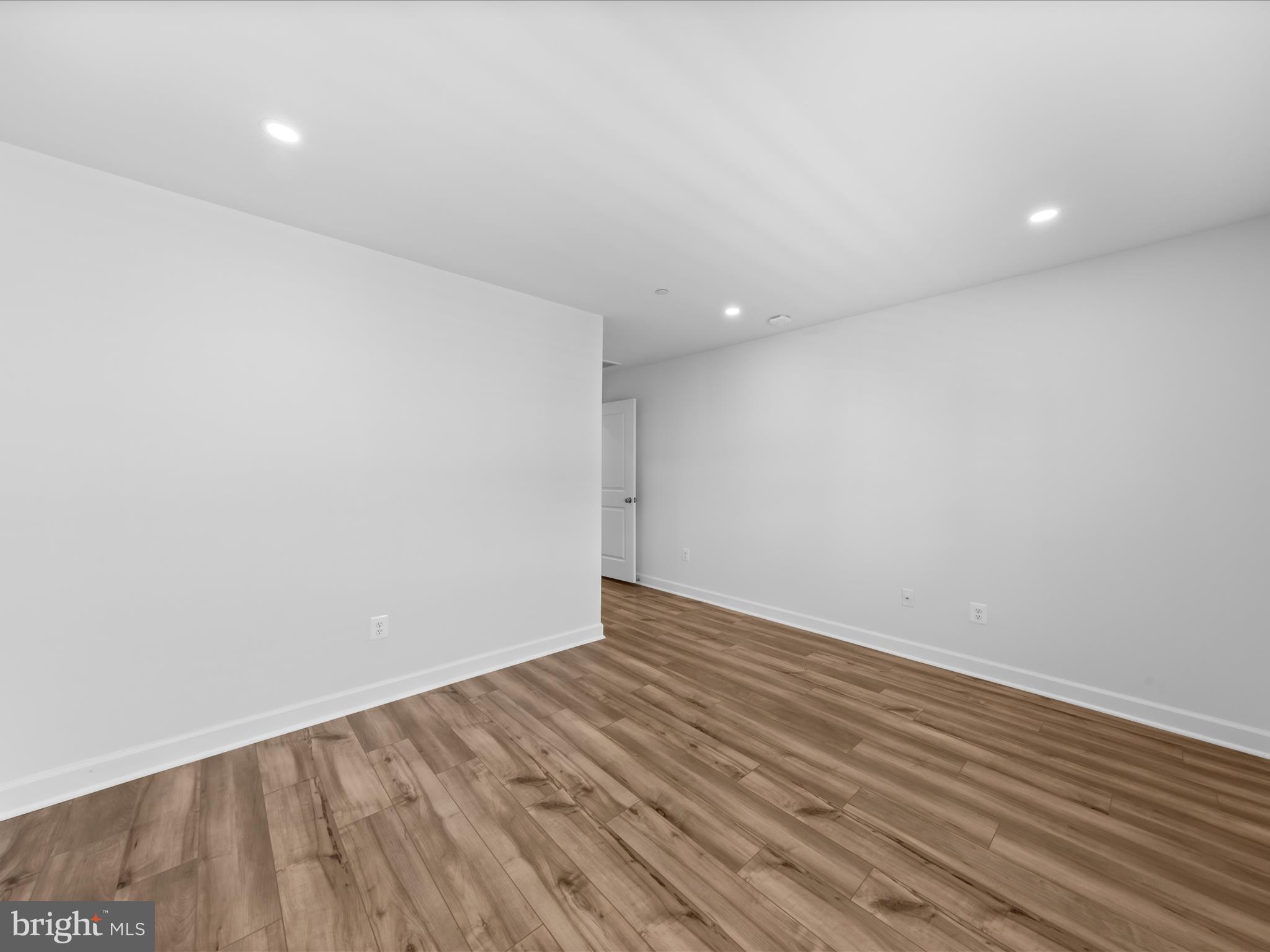 ST. MICHAELS POINTE - Residential