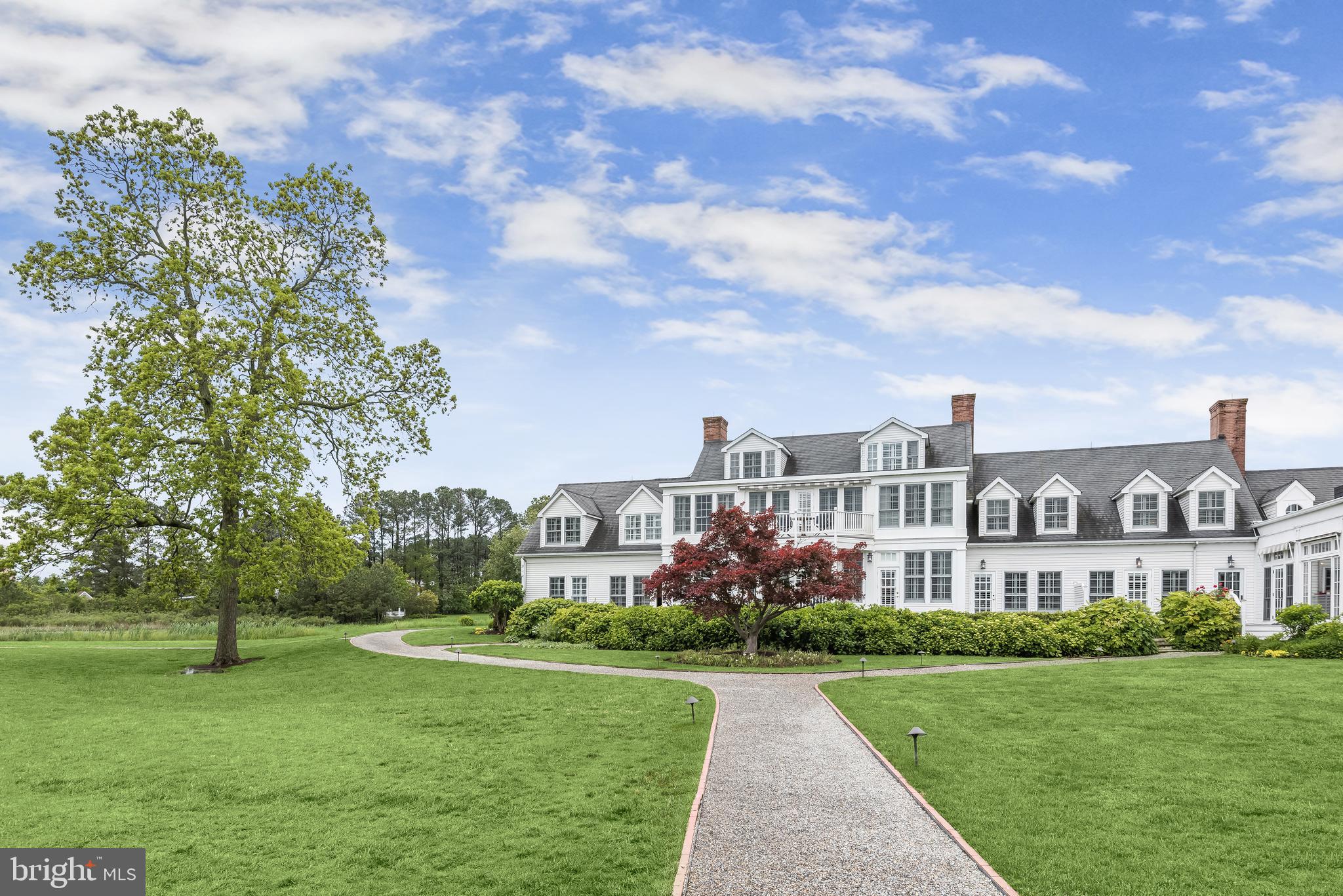 ST. MICHAELS POINTE - Residential