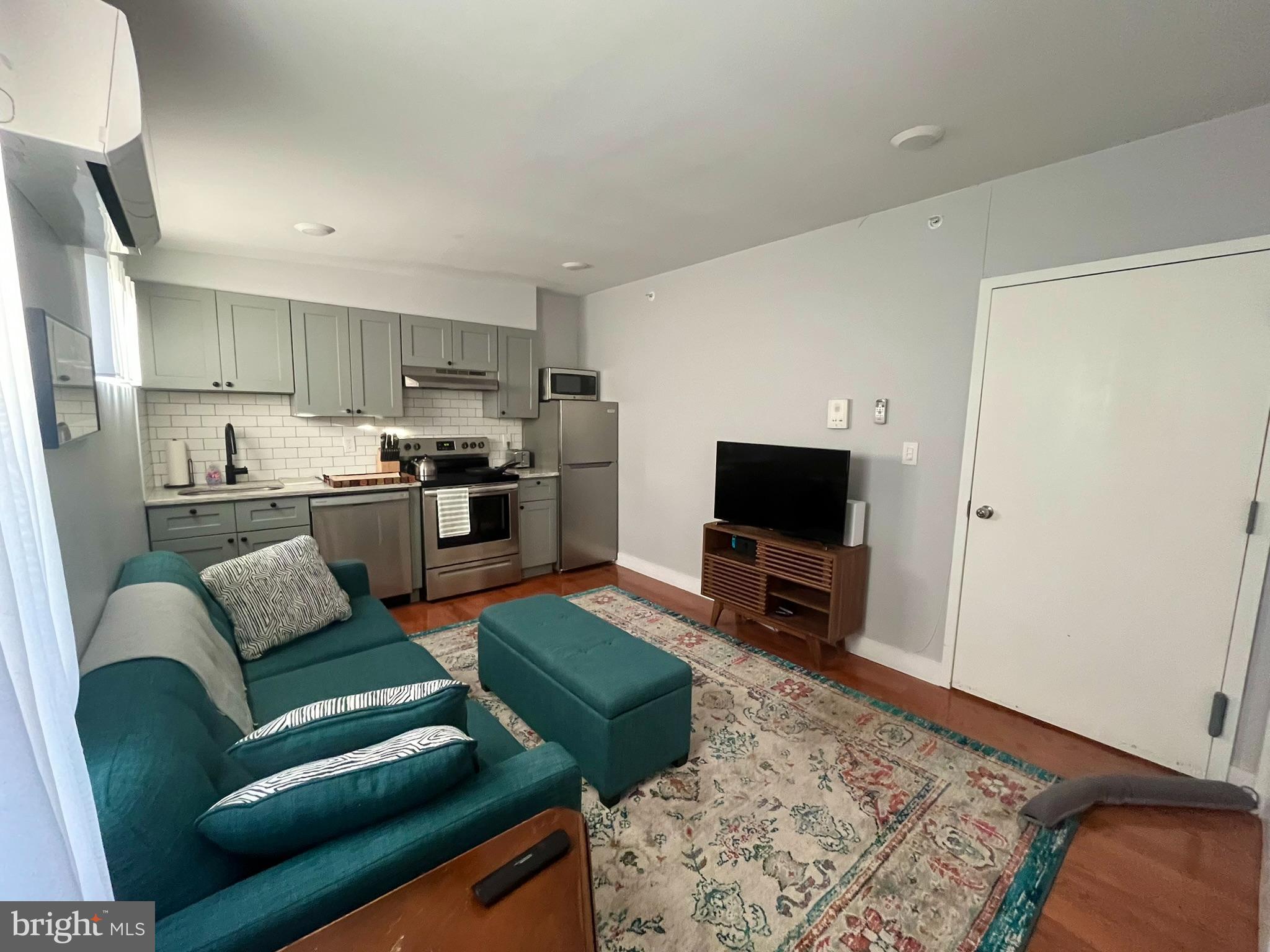 SPRUCE HILL - Residential Lease