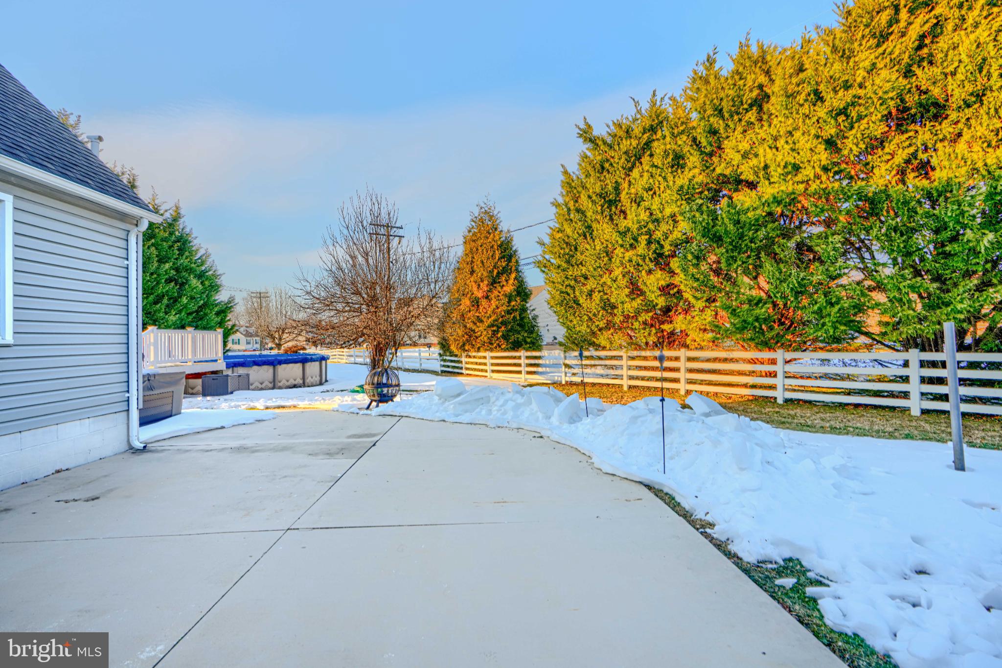 WHITE MARSH - Residential