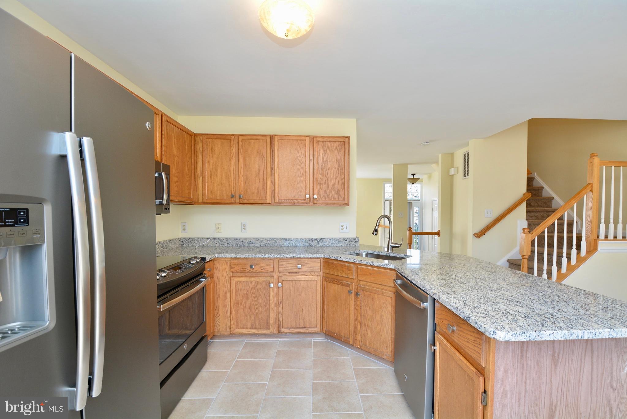 STONE RIVER - Residential Lease