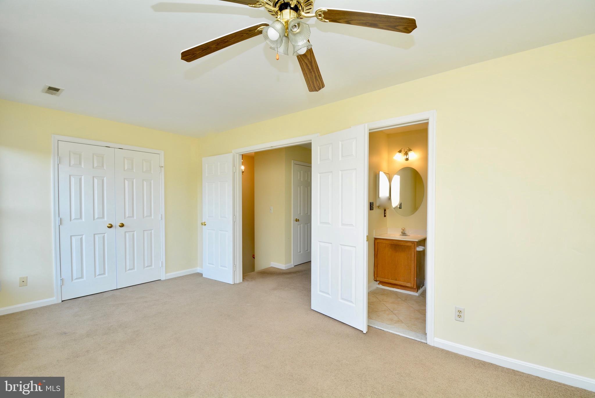 STONE RIVER - Residential Lease