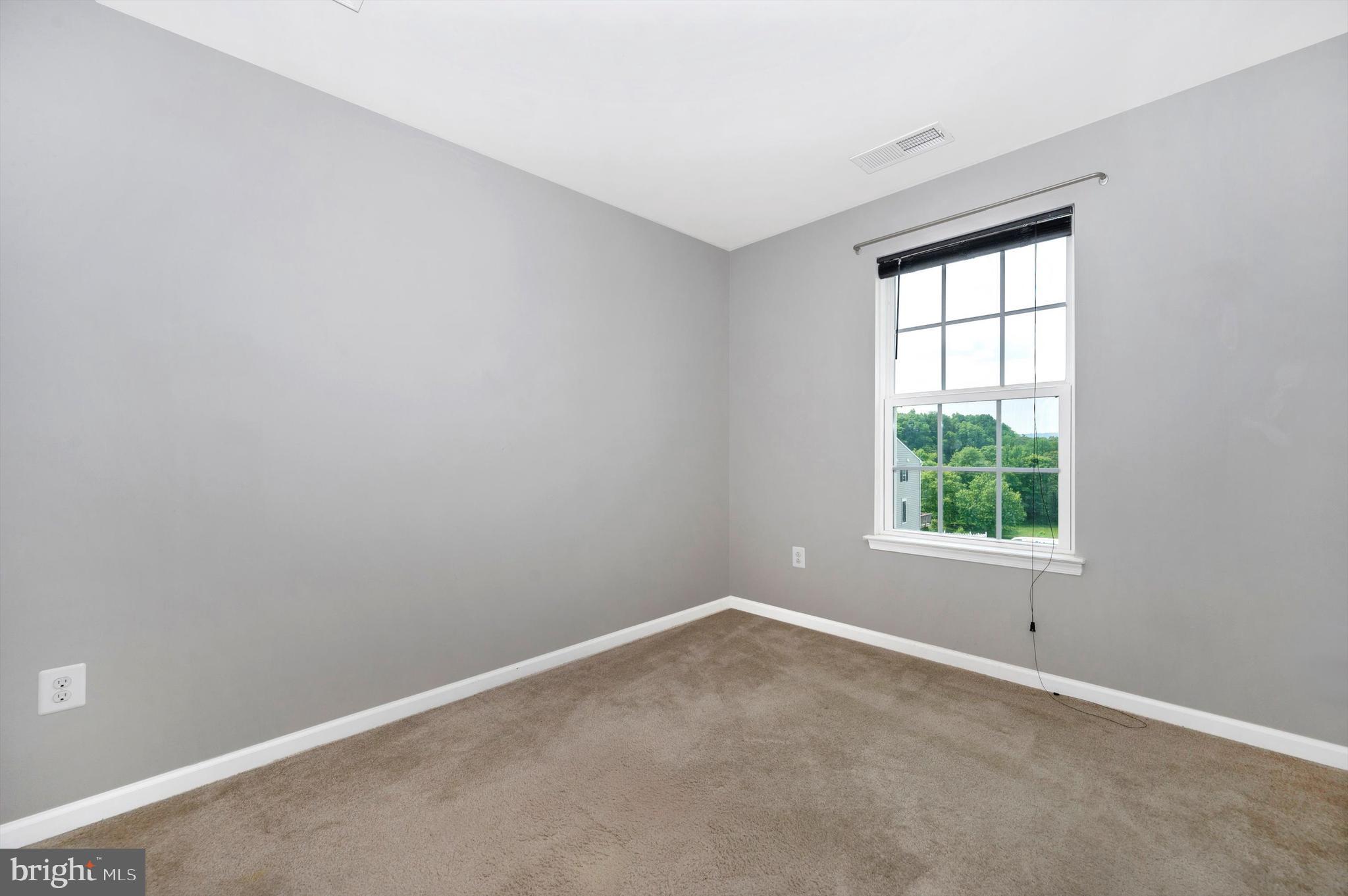 POTOMAC STATION - Residential