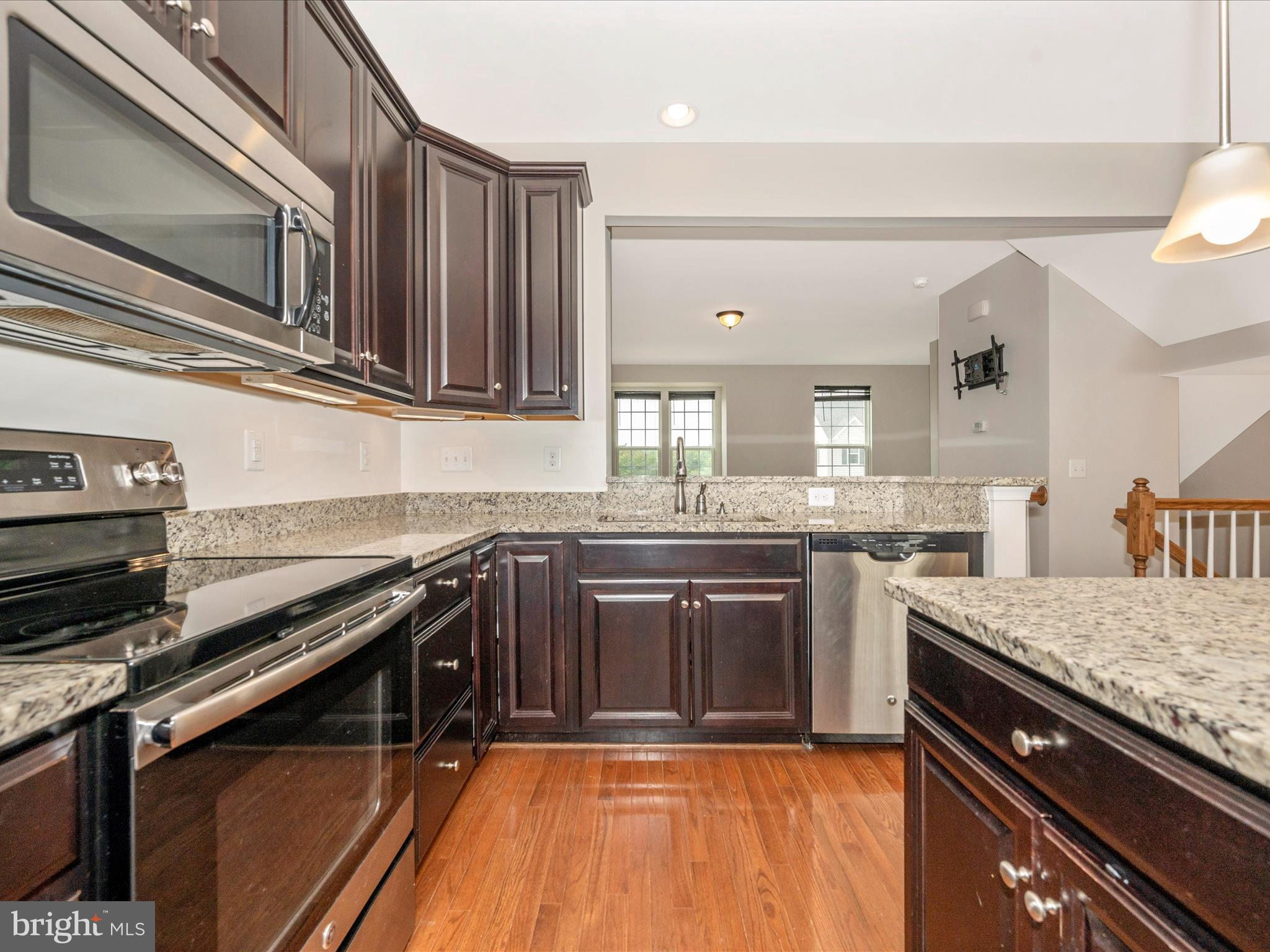 POTOMAC STATION - Residential