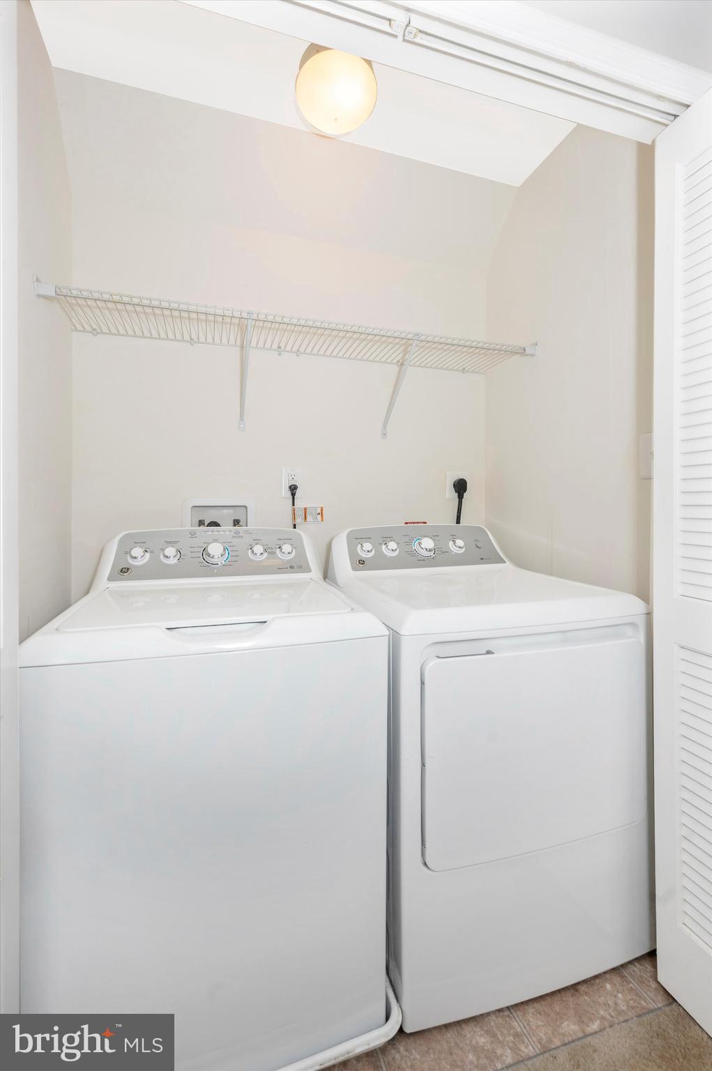 POTOMAC STATION - Residential