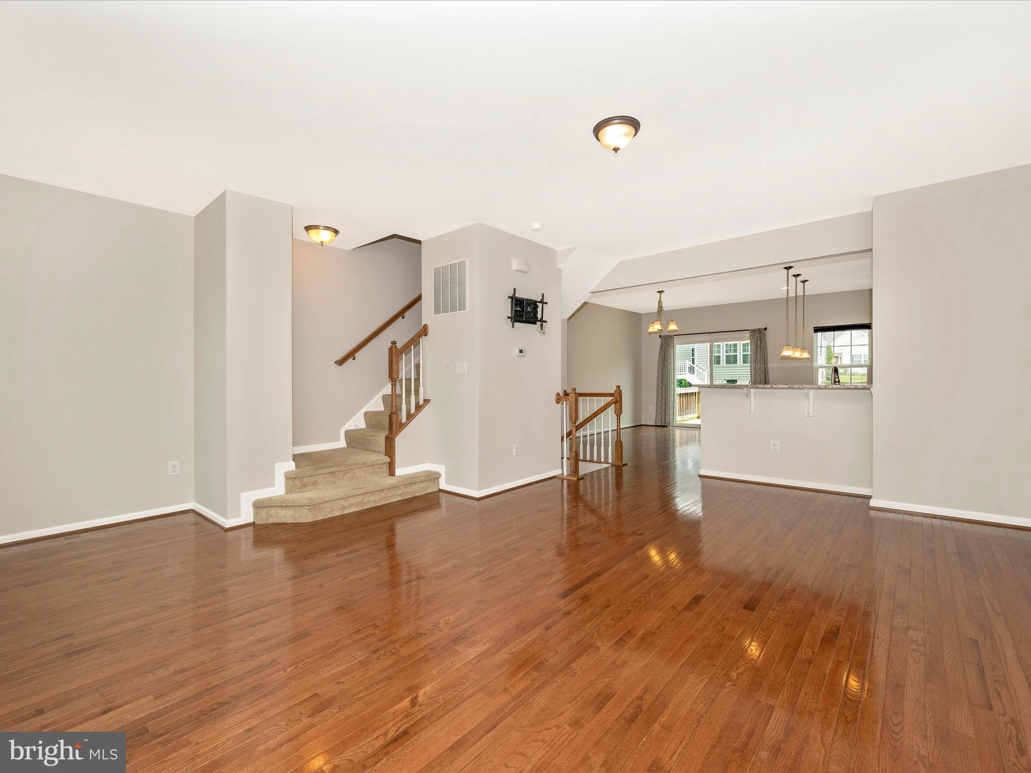 POTOMAC STATION - Residential