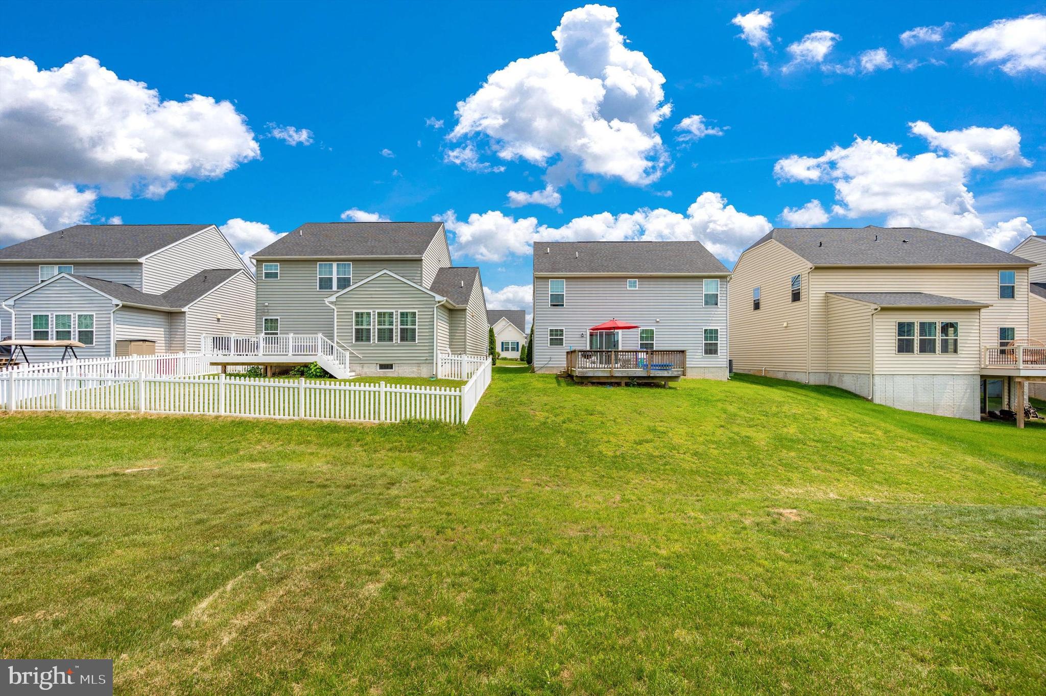 POTOMAC STATION - Residential