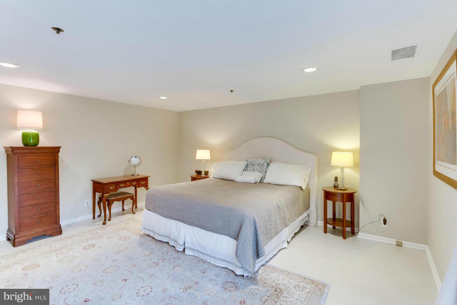 THE WESLIE - Residential