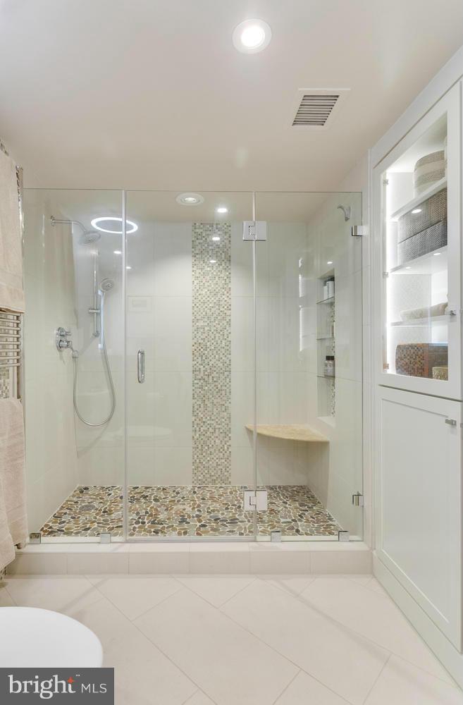 THE WESLIE - Residential