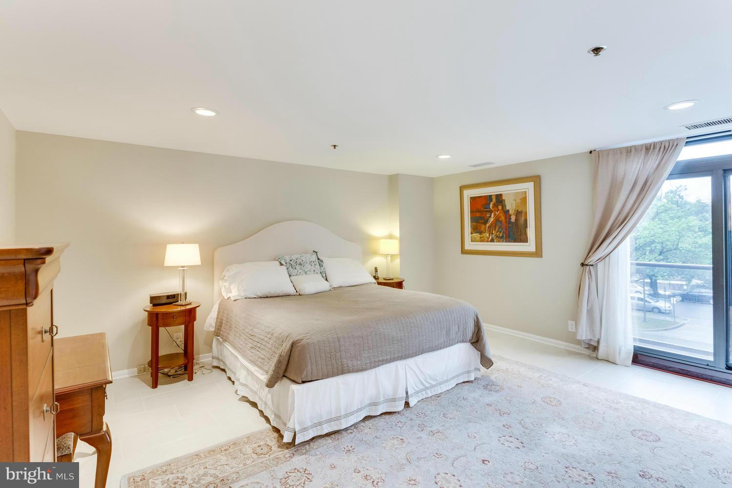 THE WESLIE - Residential