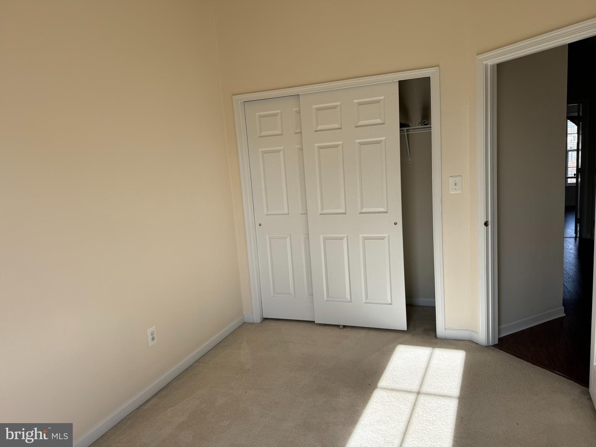 MARTINSBURG STATION - Residential