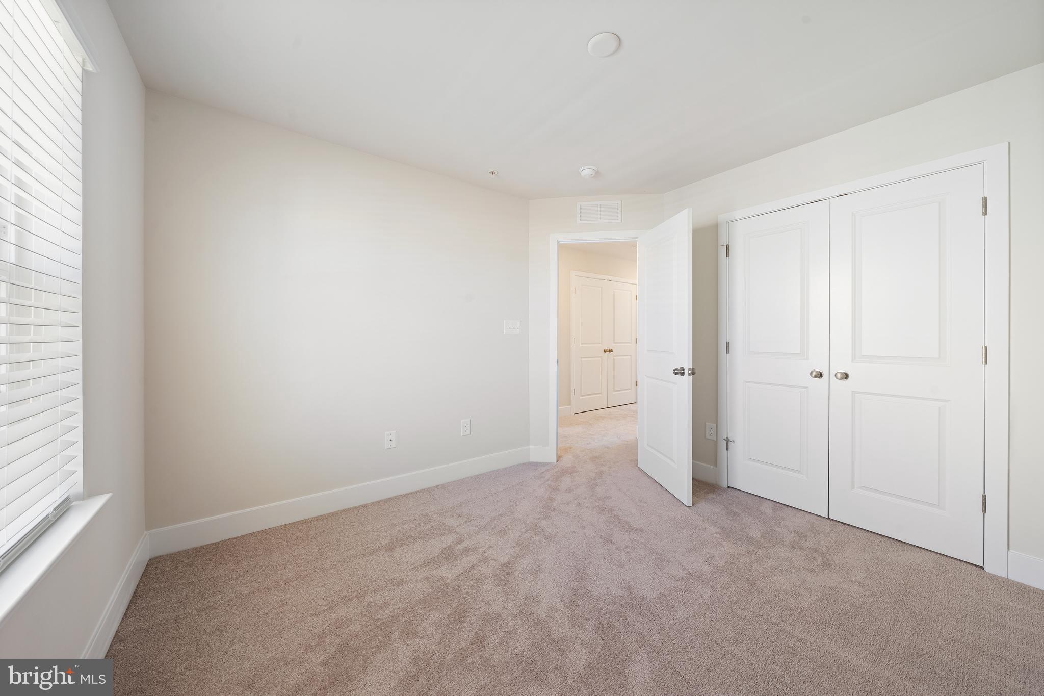 THE WOODS AT MYRTLE POINT - Residential Lease