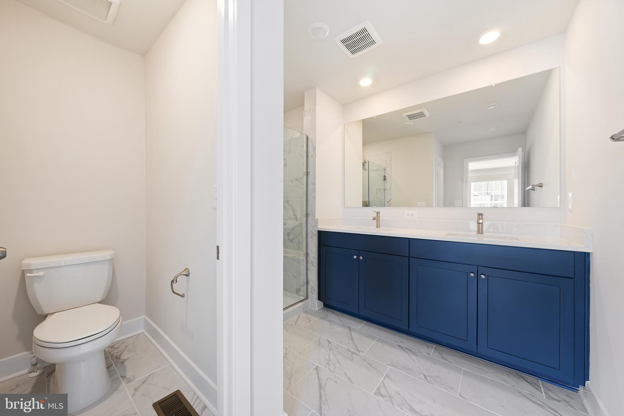 THE WOODS AT MYRTLE POINT - Residential Lease