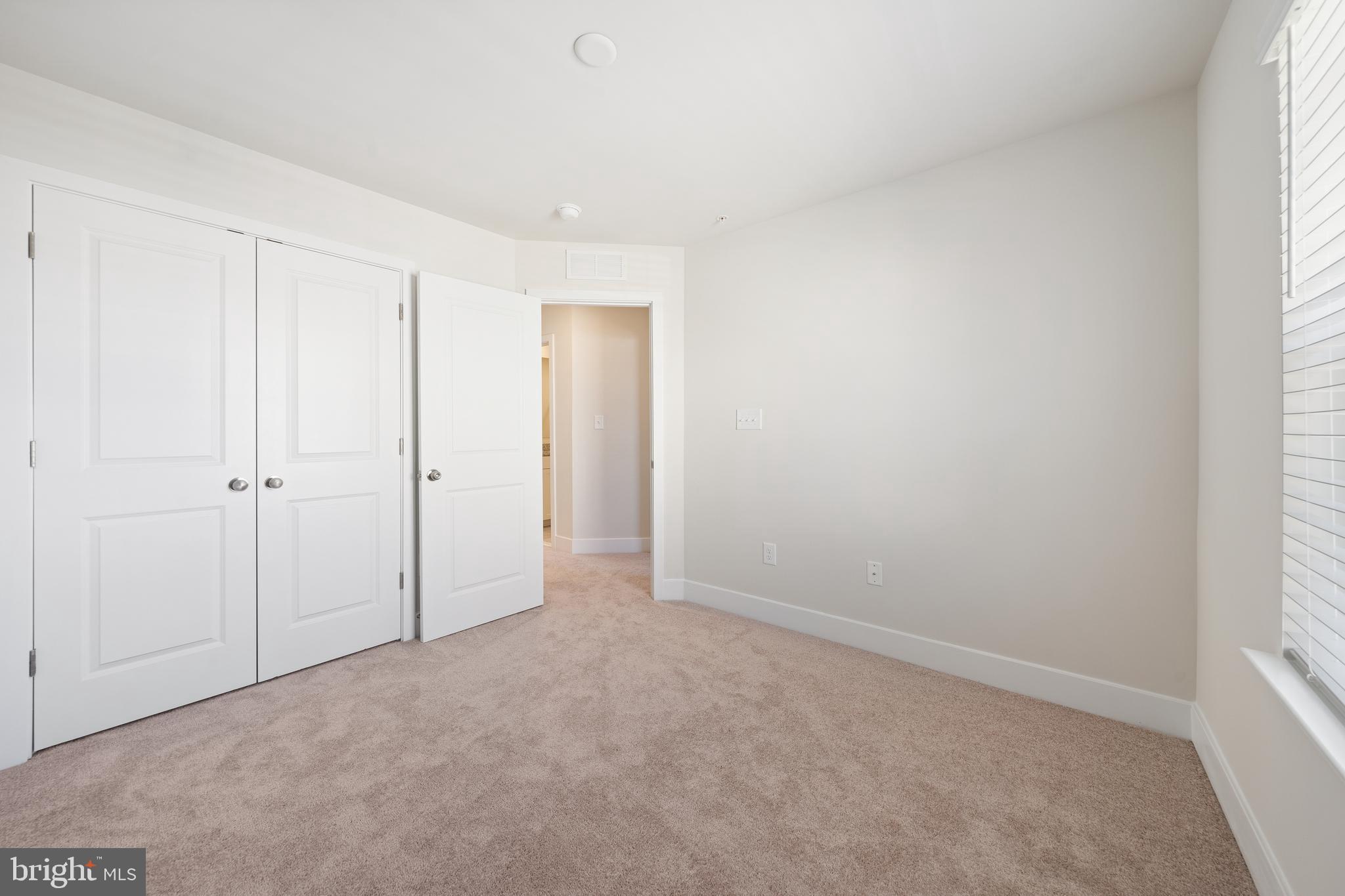 THE WOODS AT MYRTLE POINT - Residential Lease