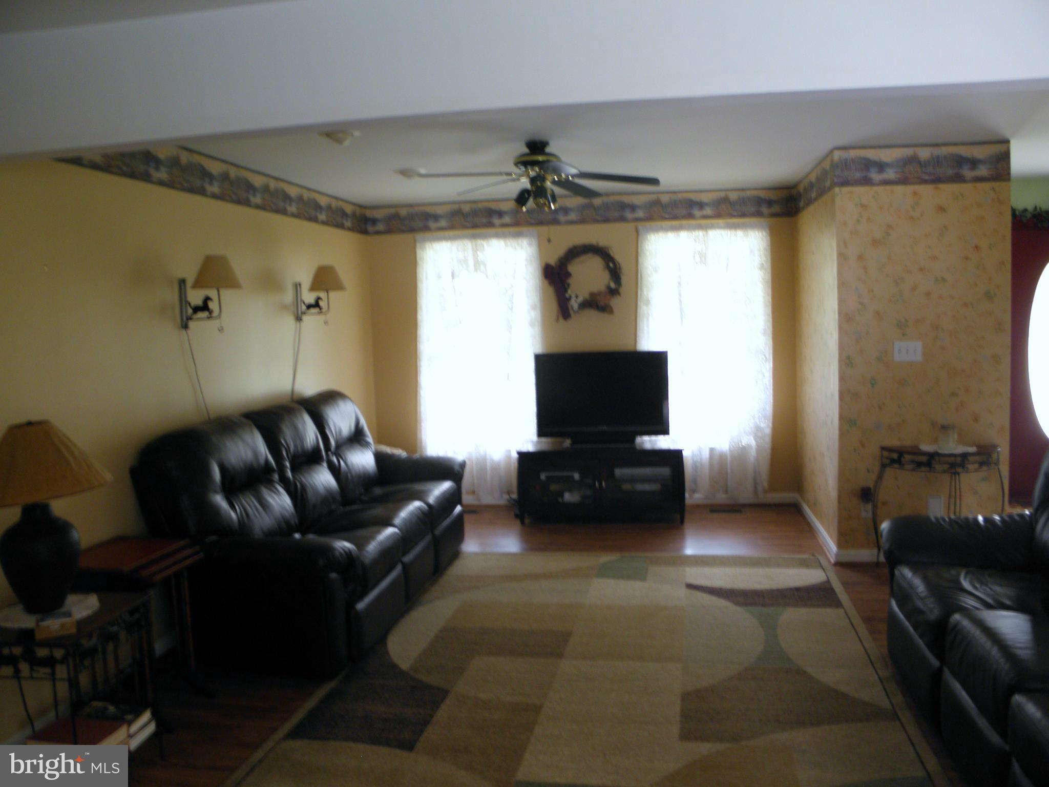 UPPER FALLS - Residential