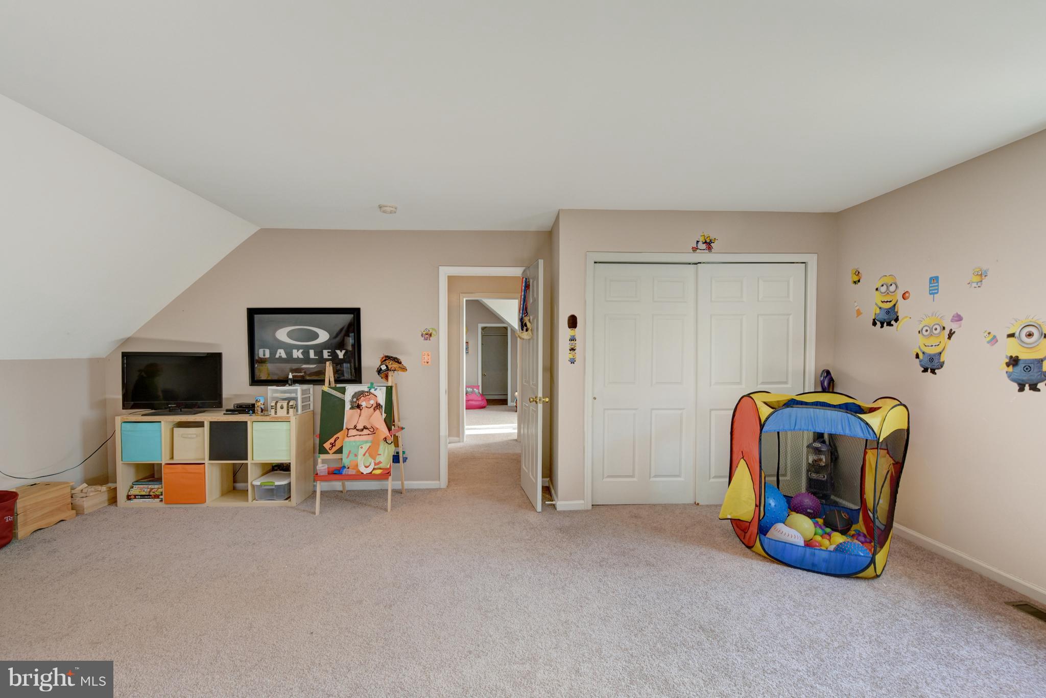 TOLCHESTER ESTATES - Residential