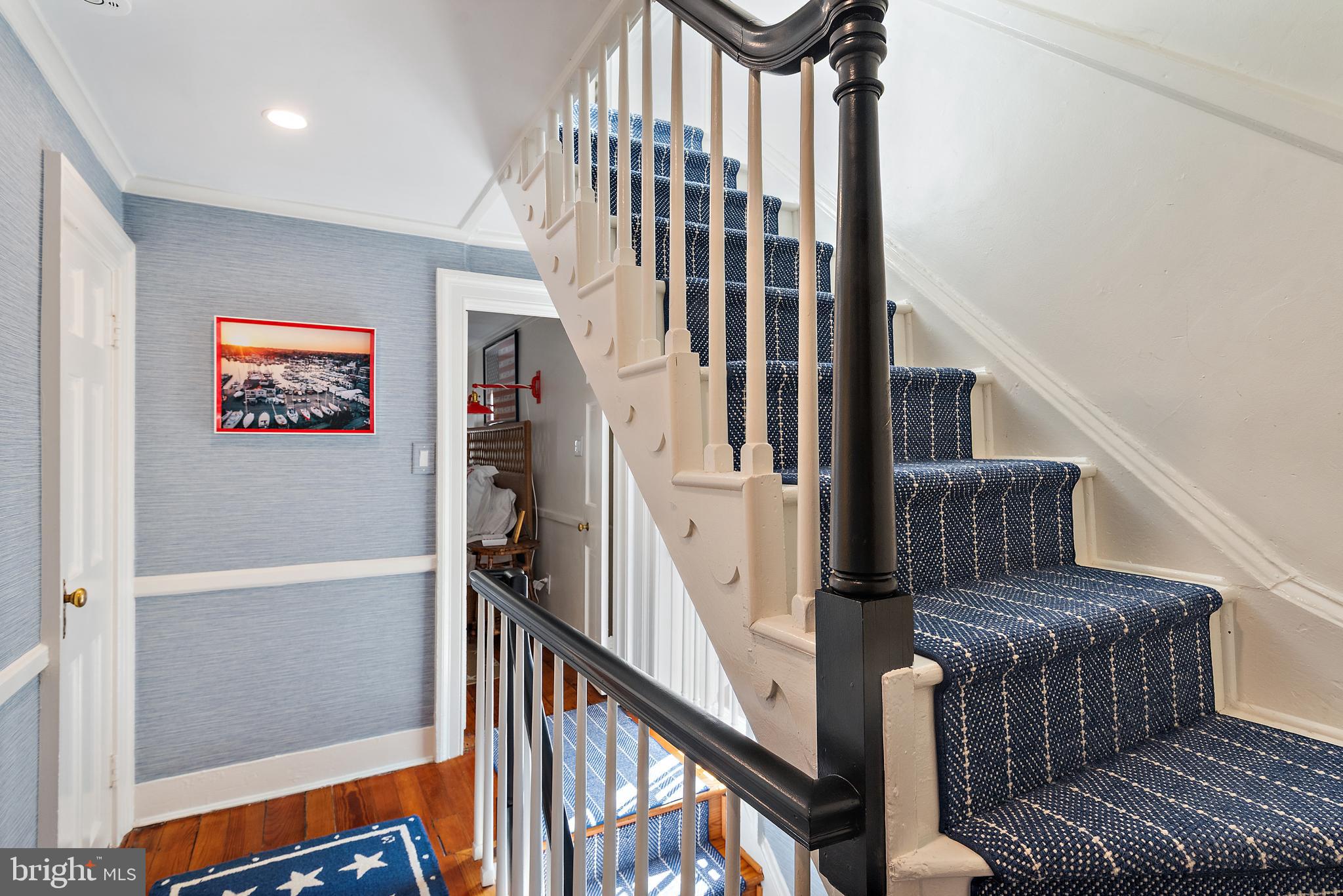 HISTORIC DISTRICT - Residential