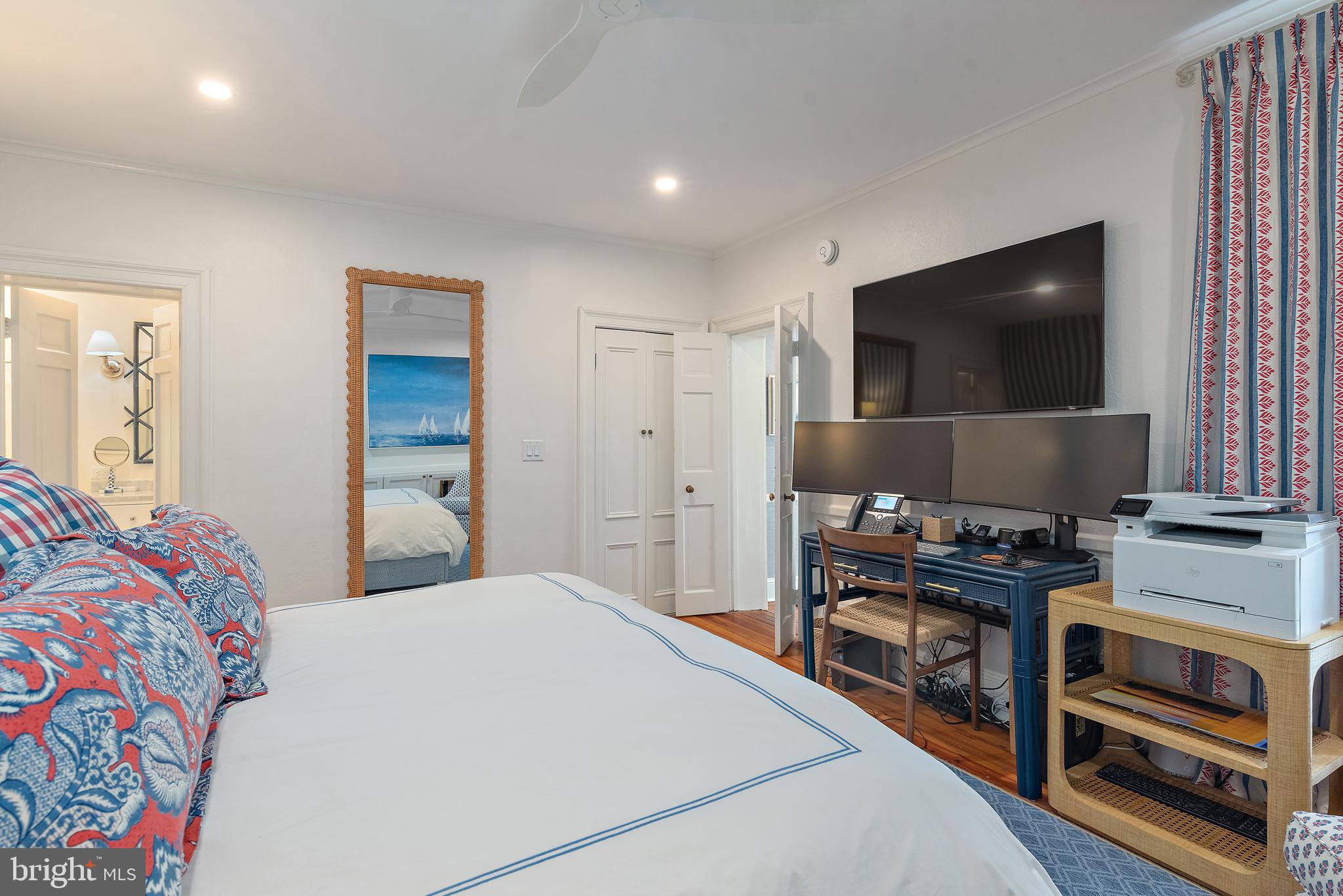 HISTORIC DISTRICT - Residential