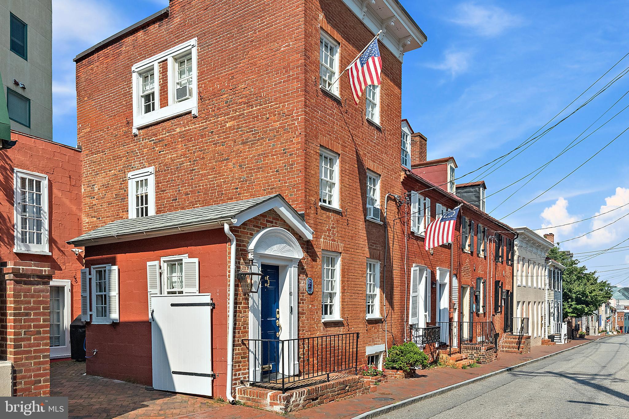 HISTORIC DISTRICT - Residential