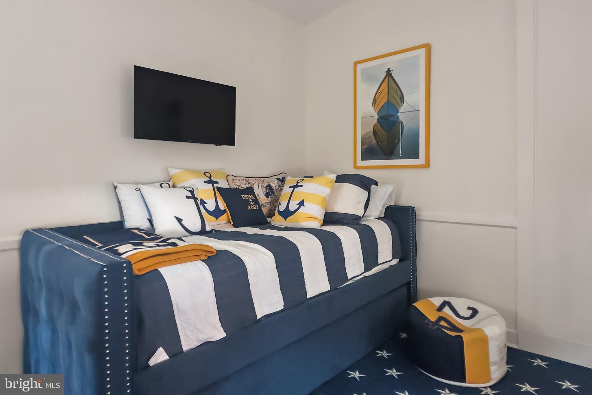 HISTORIC DISTRICT - Residential