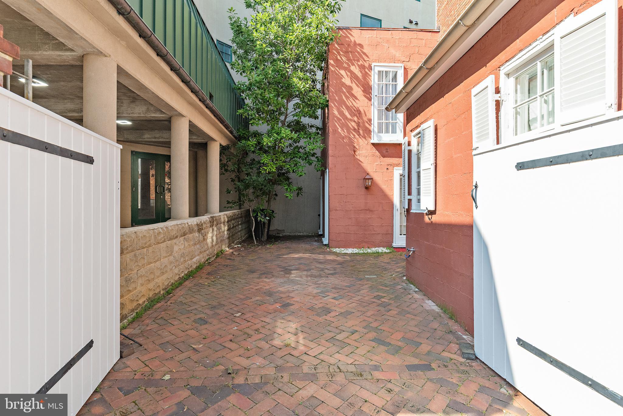 60 CORNHILL STREET