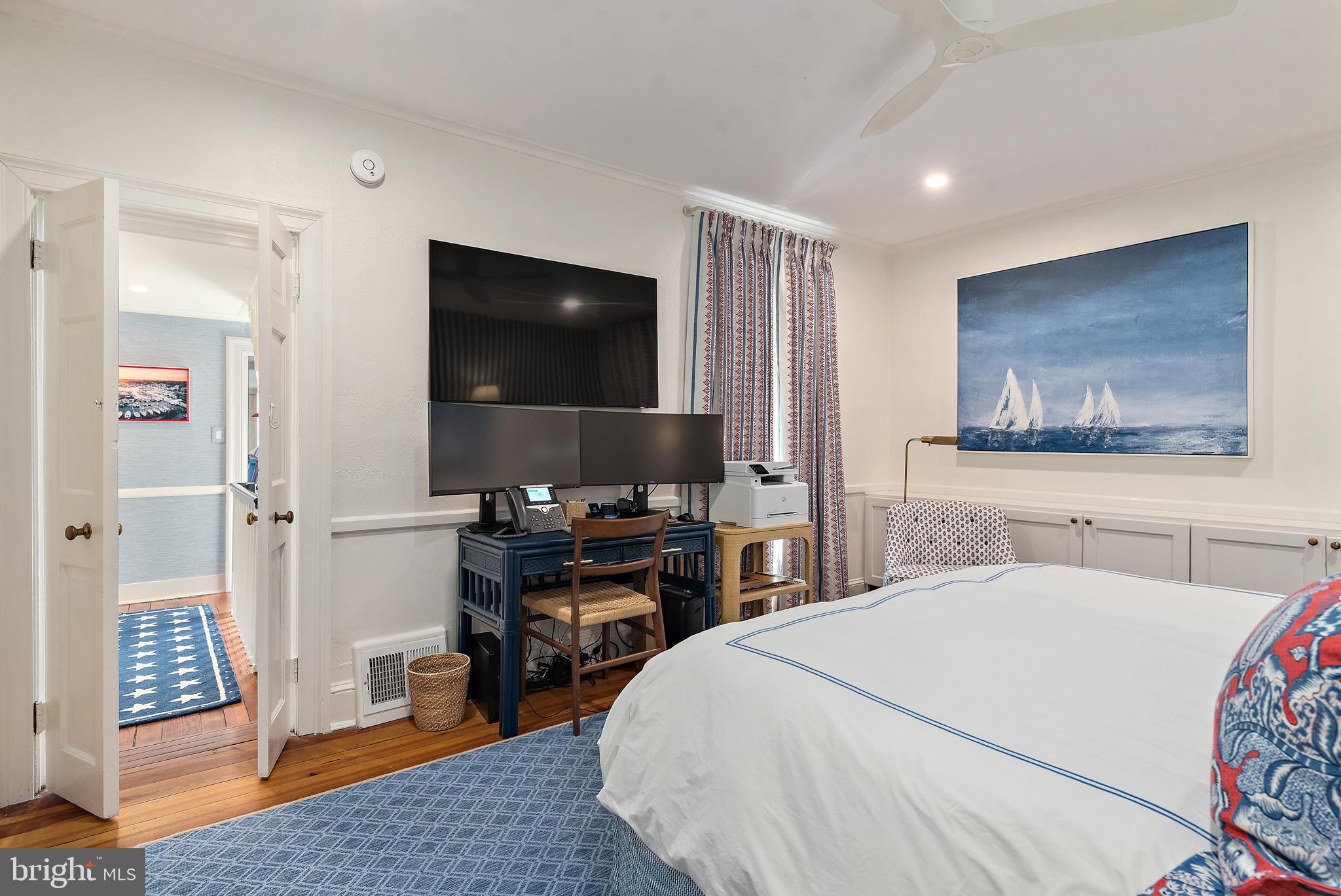 HISTORIC DISTRICT - Residential