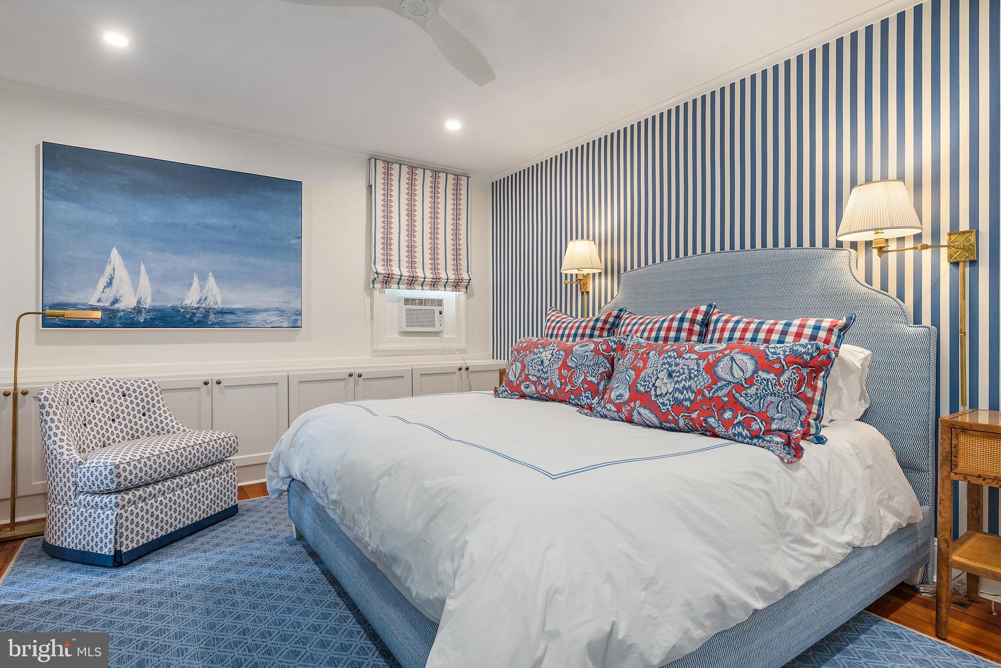 HISTORIC DISTRICT - Residential