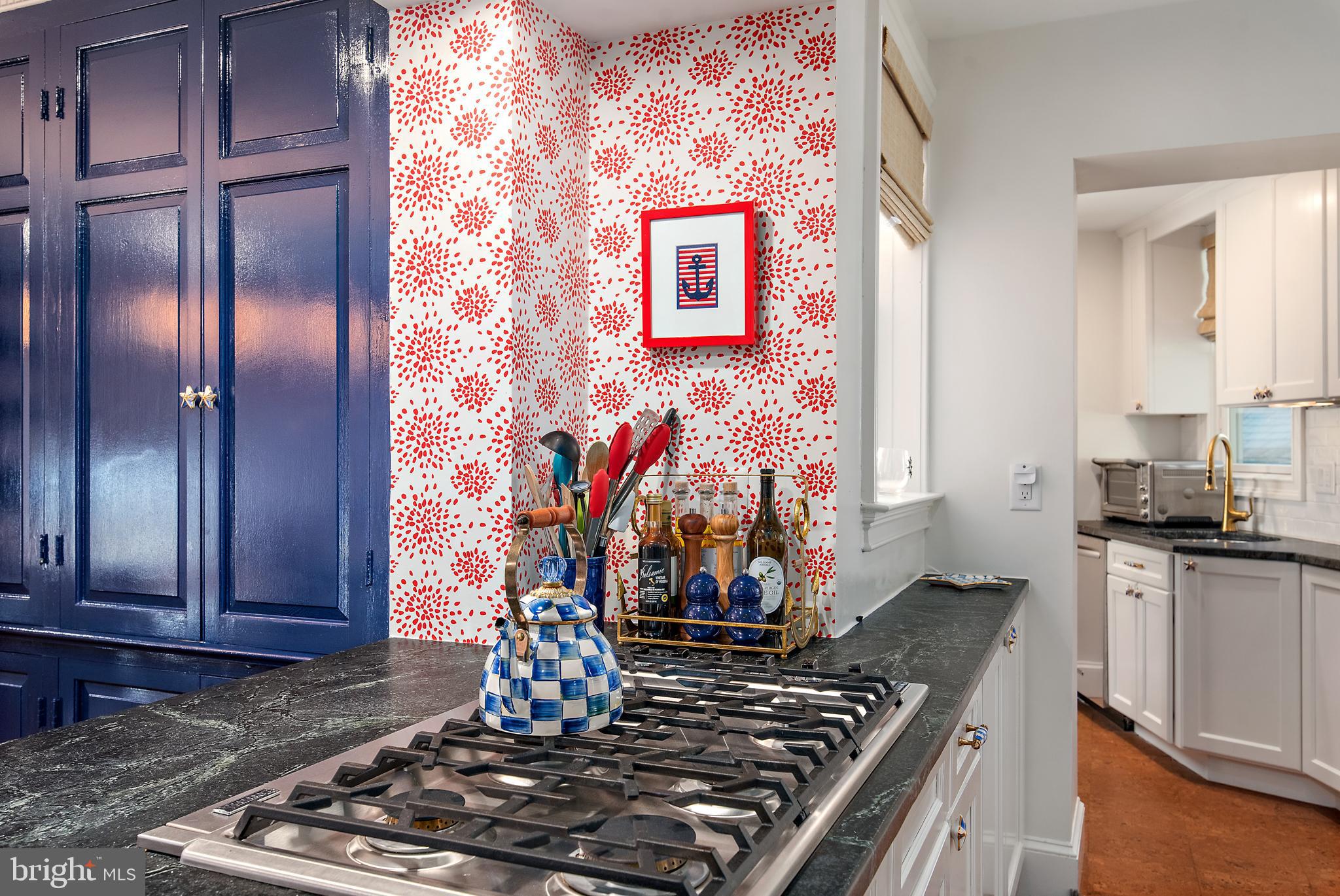 HISTORIC DISTRICT - Residential