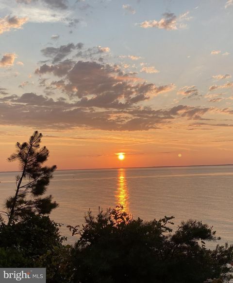 1165 STAGECOACH CIRCLE LUSBY MD 20657