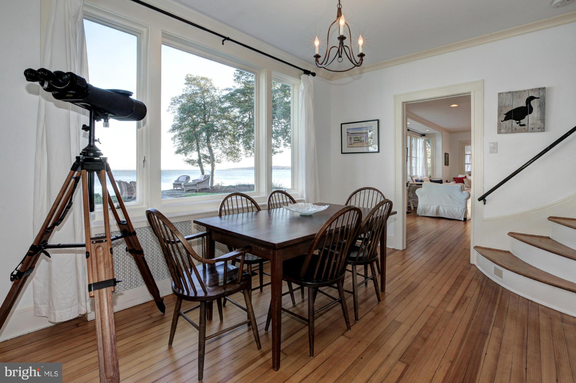 GIBSON ISLAND - Residential