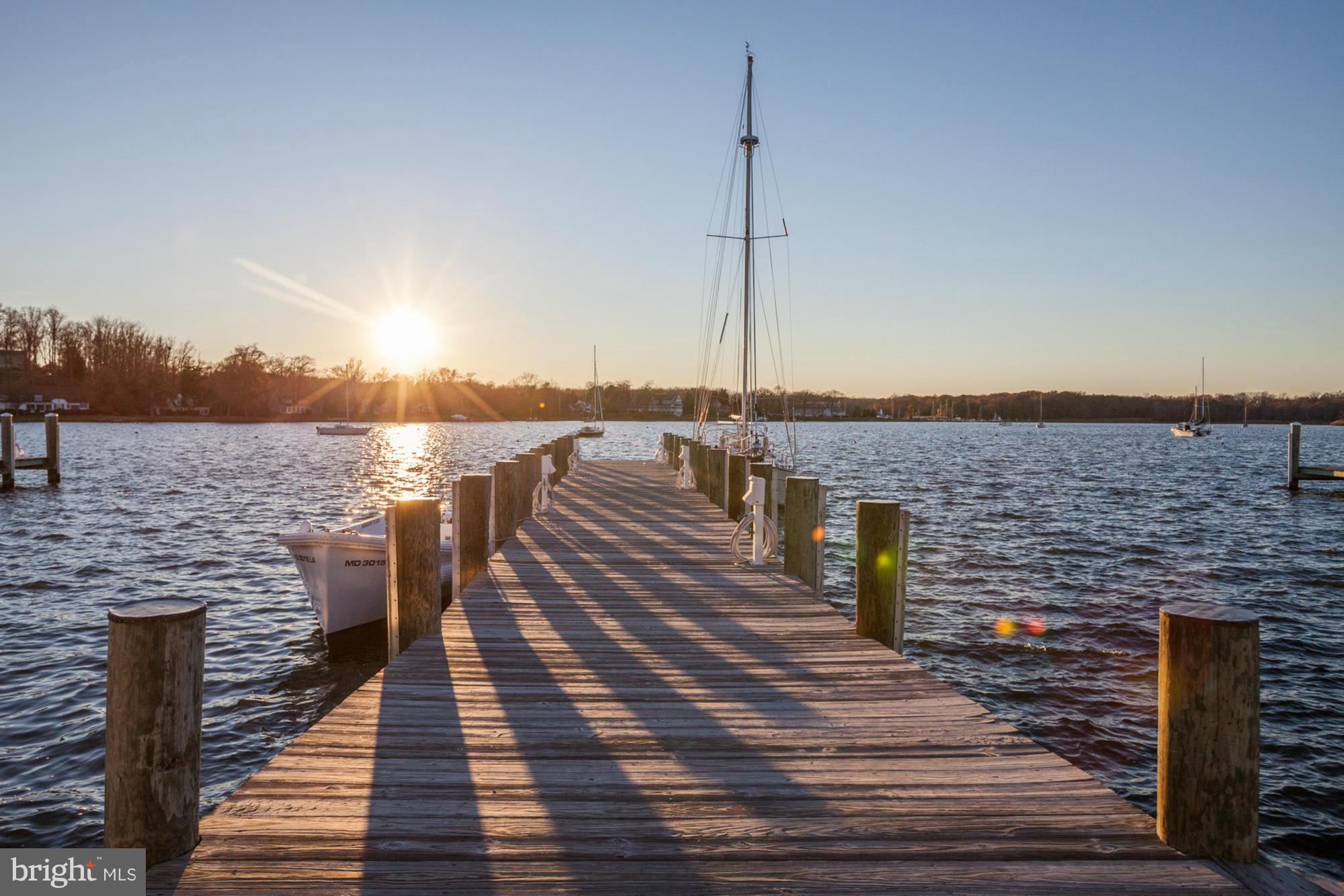 GIBSON ISLAND - Residential