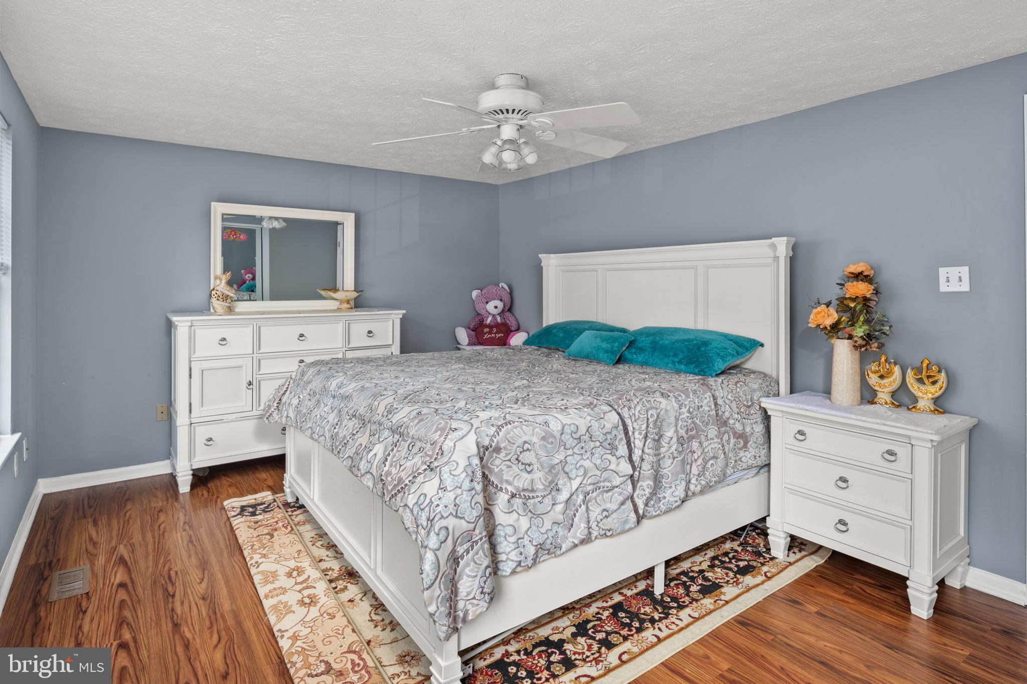 KINGS ARMS - Residential