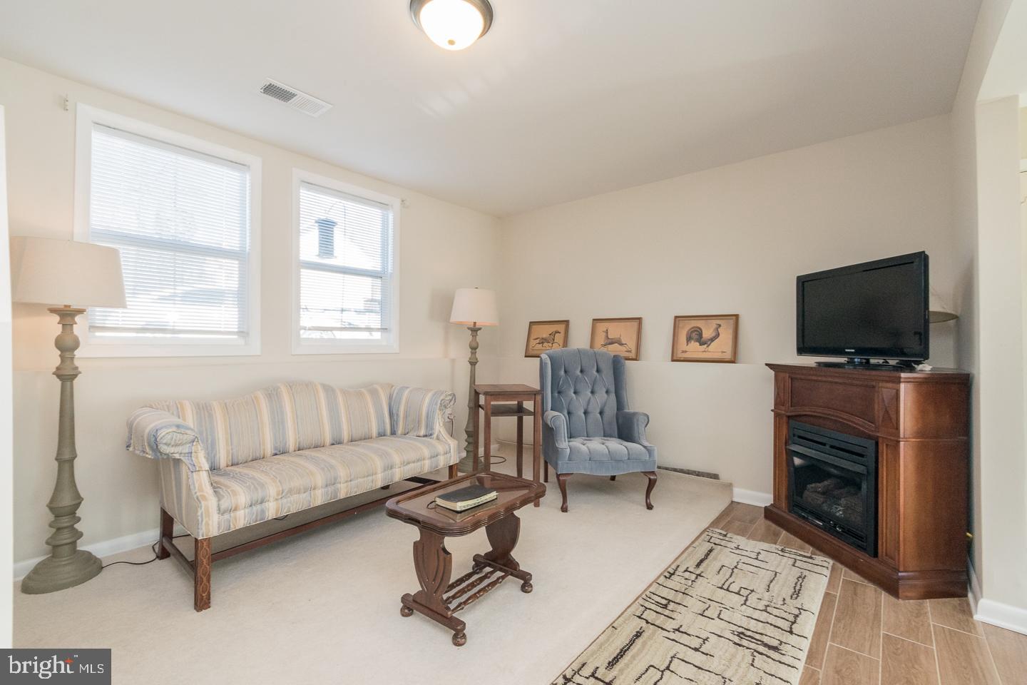 CLEVENGER ACRES - Residential