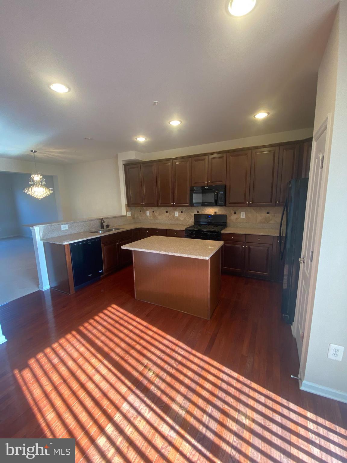 BRIGHTON PLACE - Residential