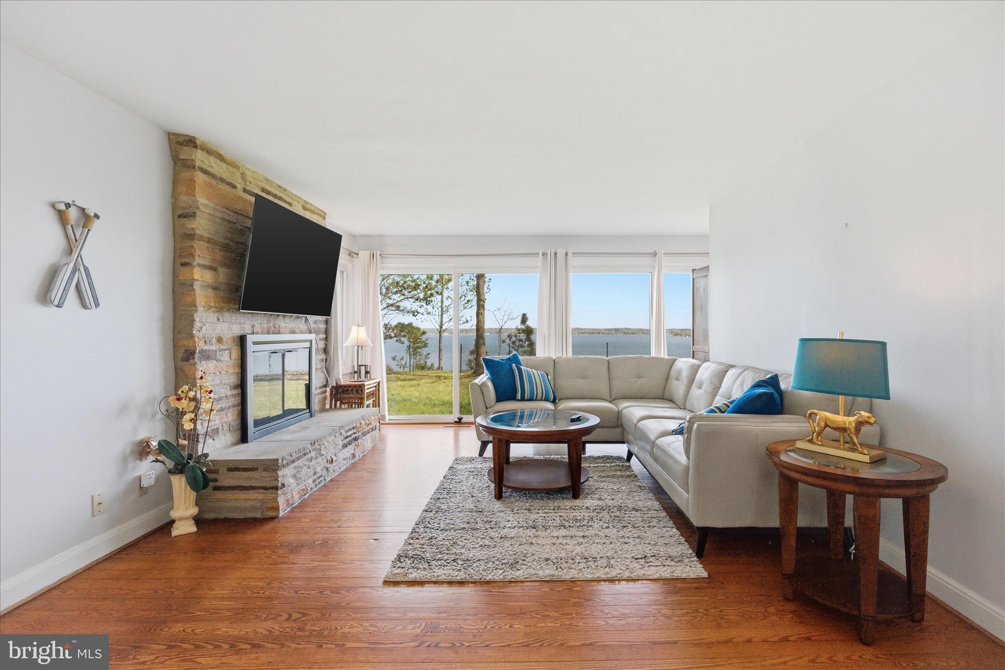 DRUM CLIFFS - Residential