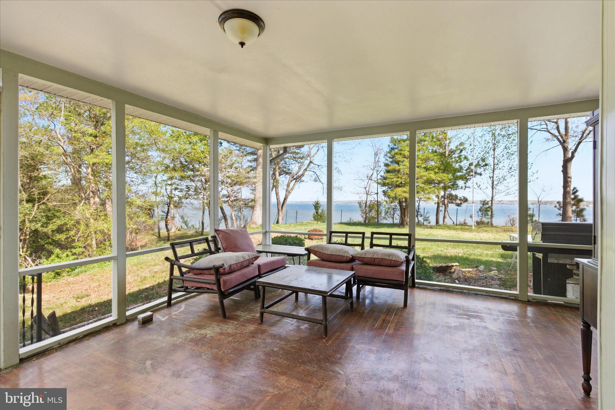 DRUM CLIFFS - Residential