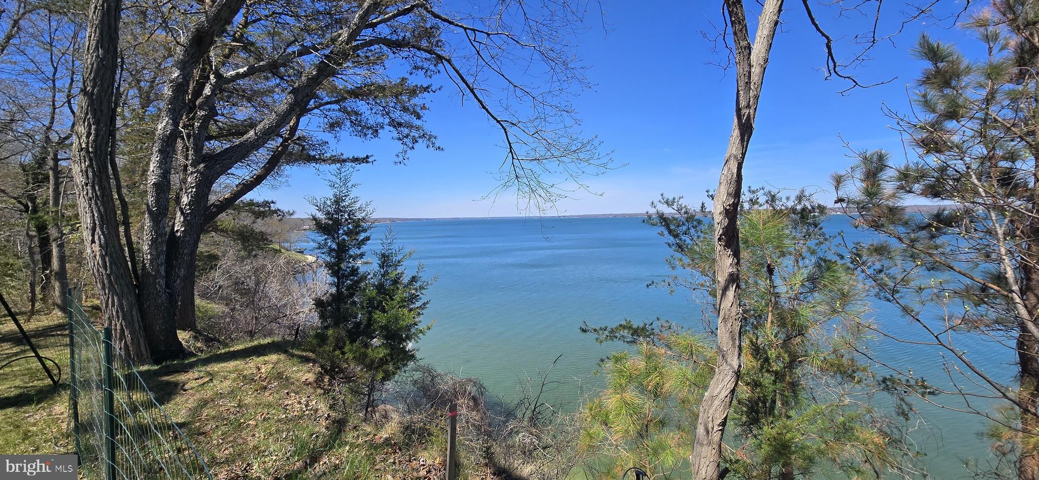 DRUM CLIFFS - Residential